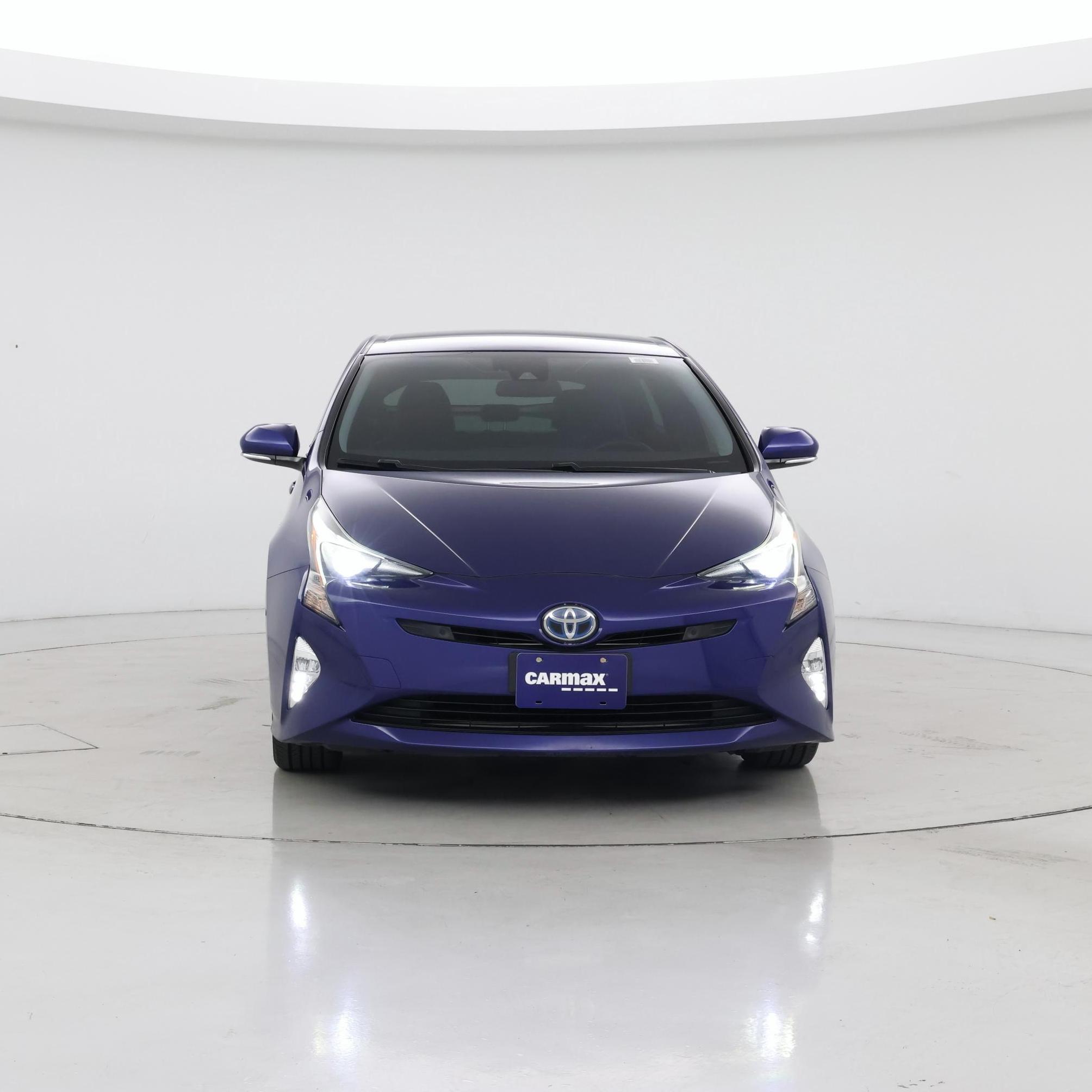 Thumbnail: 2018 Toyota Prius - 5