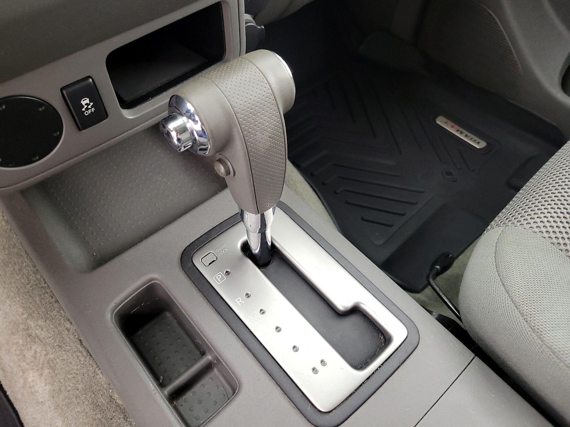 Thumbnail: 2016 Nissan Frontier - 16