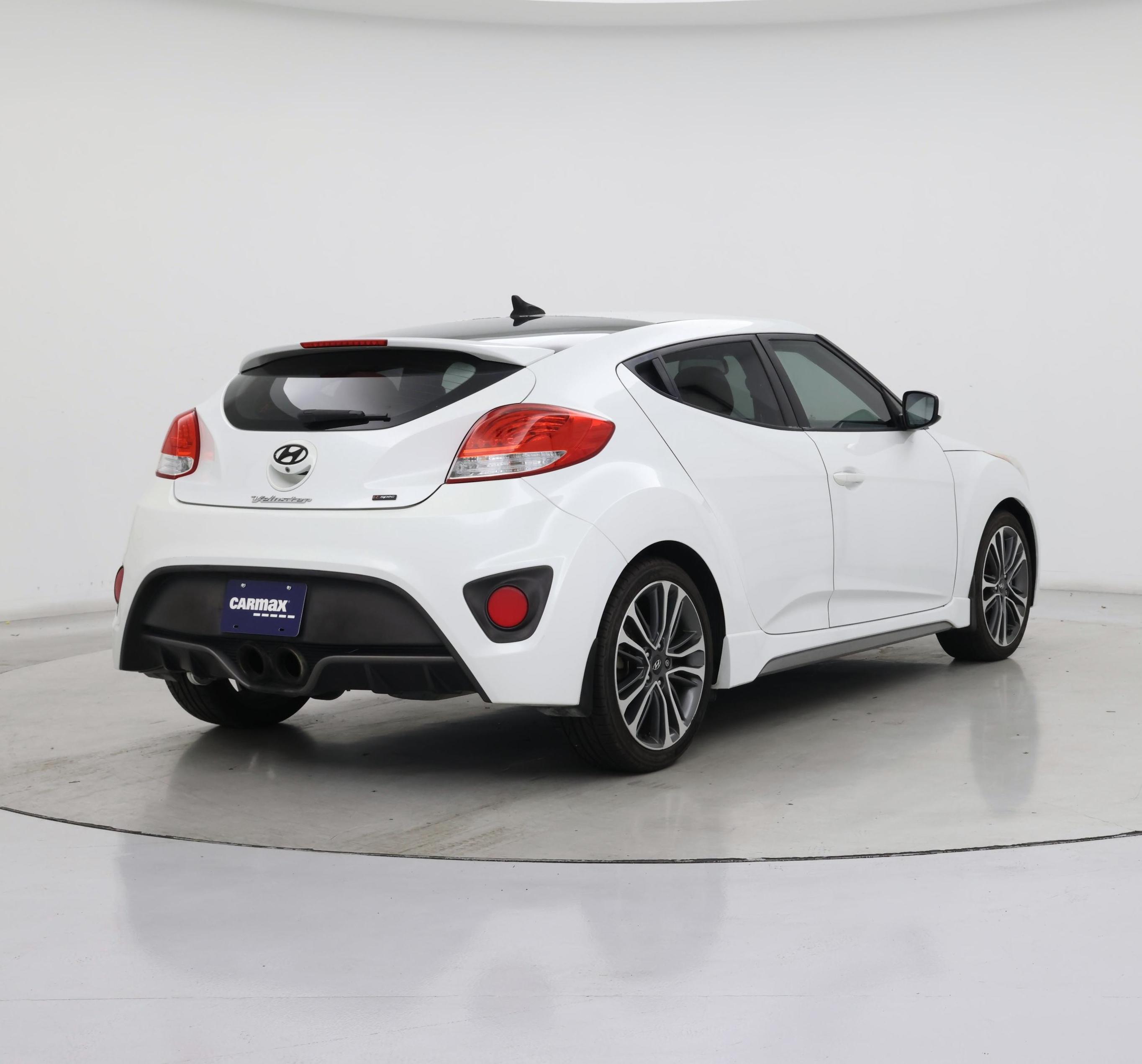 Thumbnail: 2016 Hyundai Veloster - 8