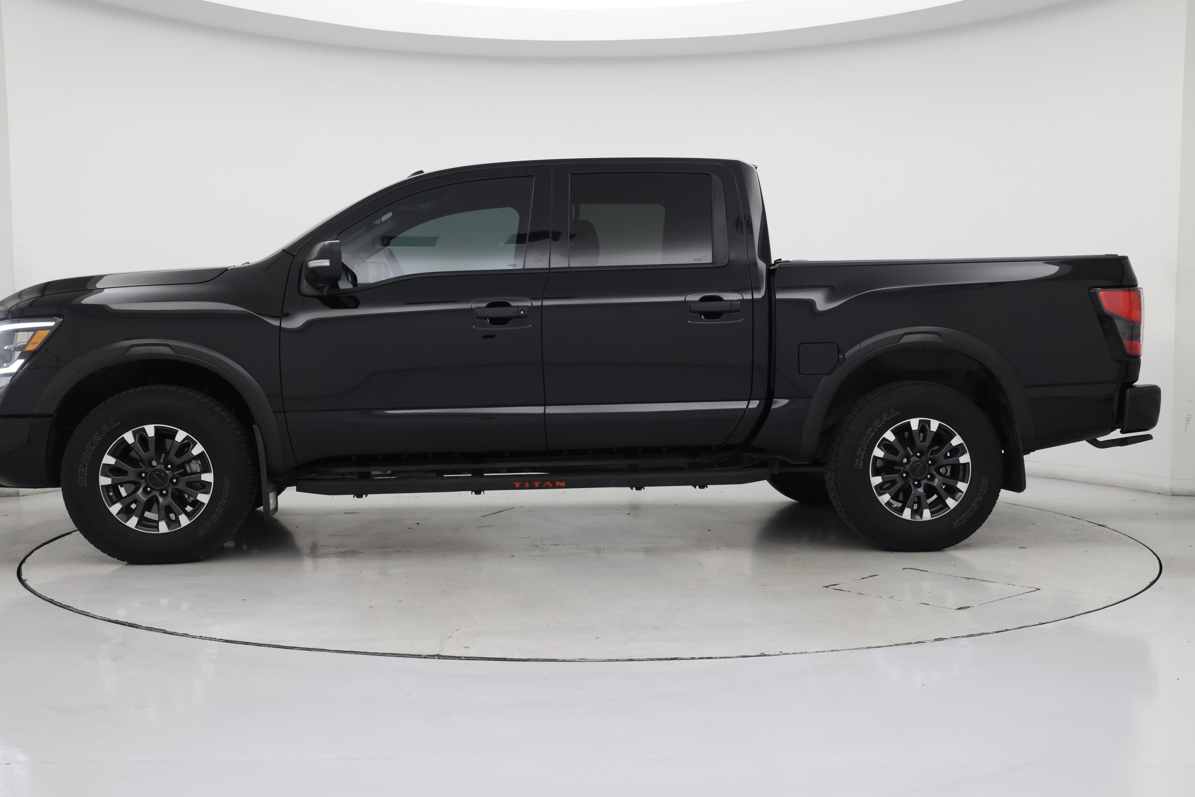 Thumbnail: 2021 Nissan Titan - 3