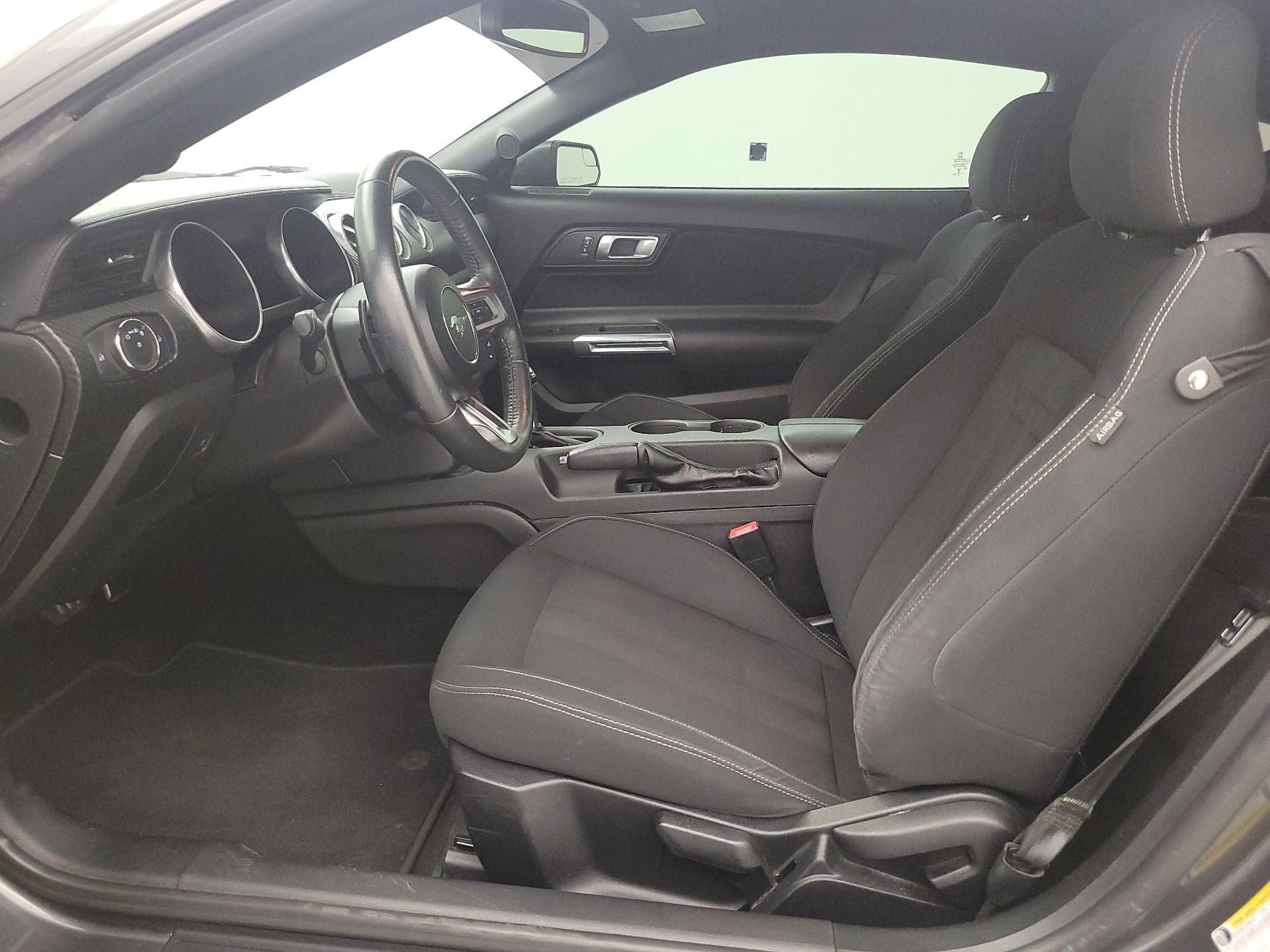 Thumbnail: 2019 Ford Mustang - 11