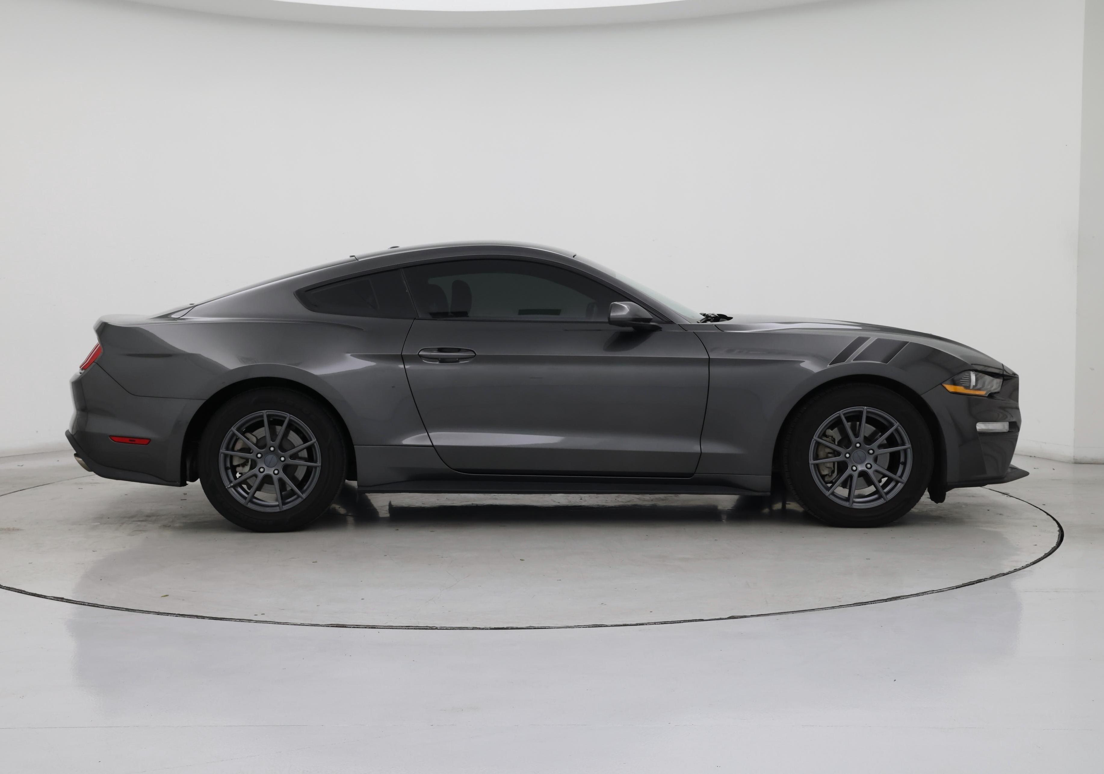 Thumbnail: 2019 Ford Mustang - 7