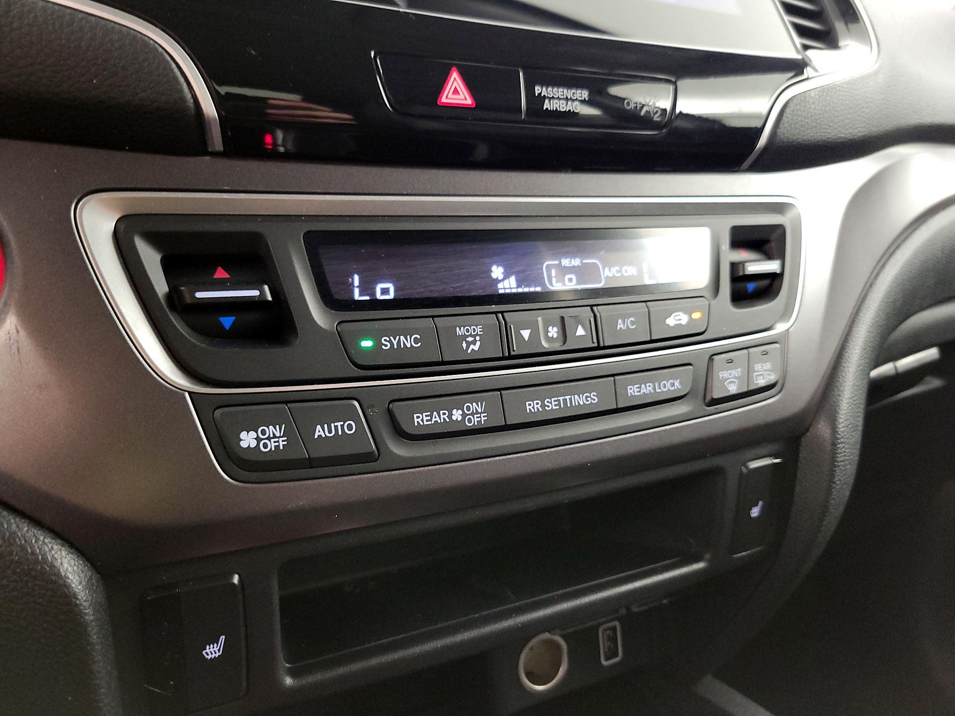 Thumbnail: 2021 Honda Pilot - 16