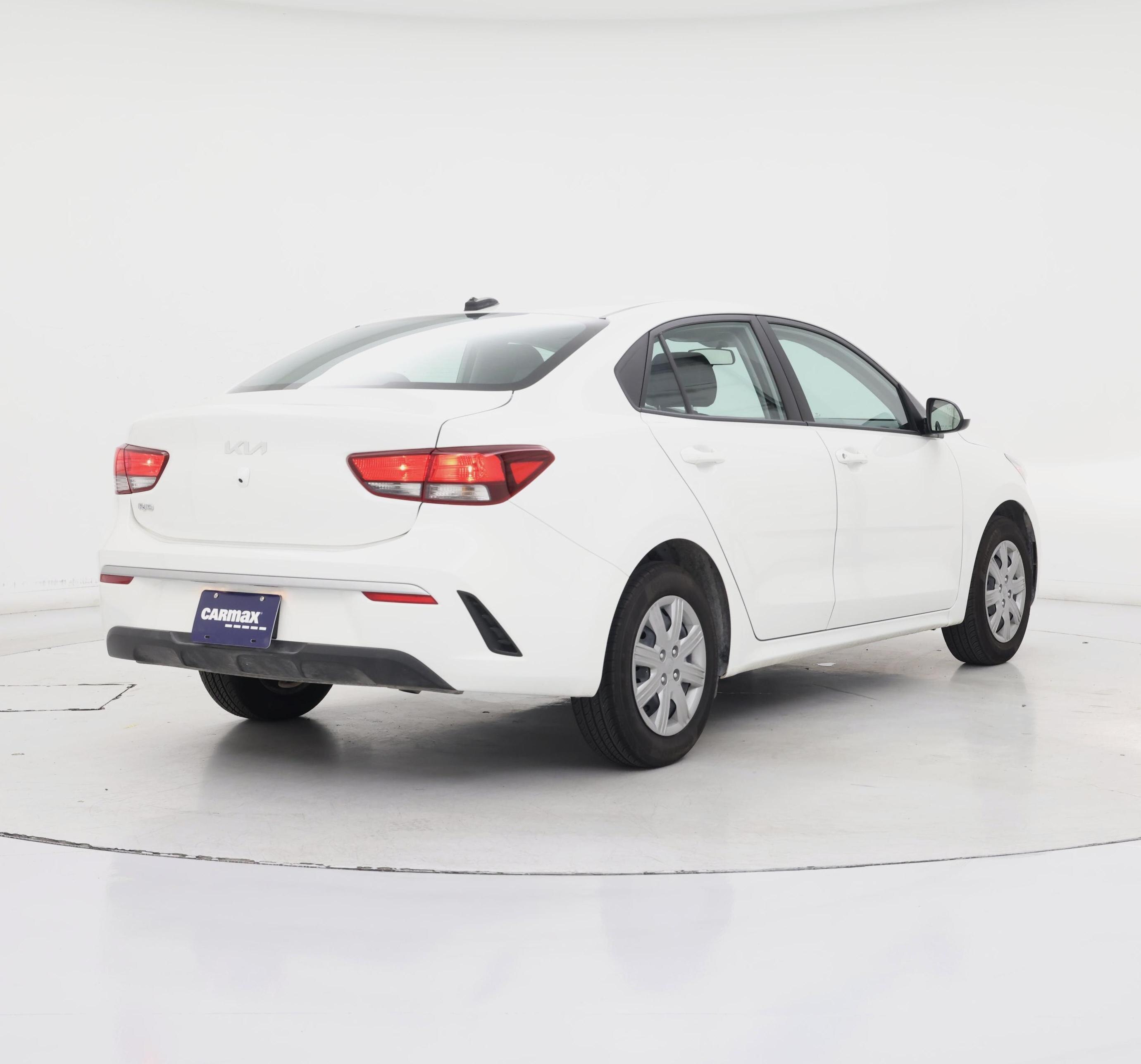 Thumbnail: 2023 Kia Rio - 8