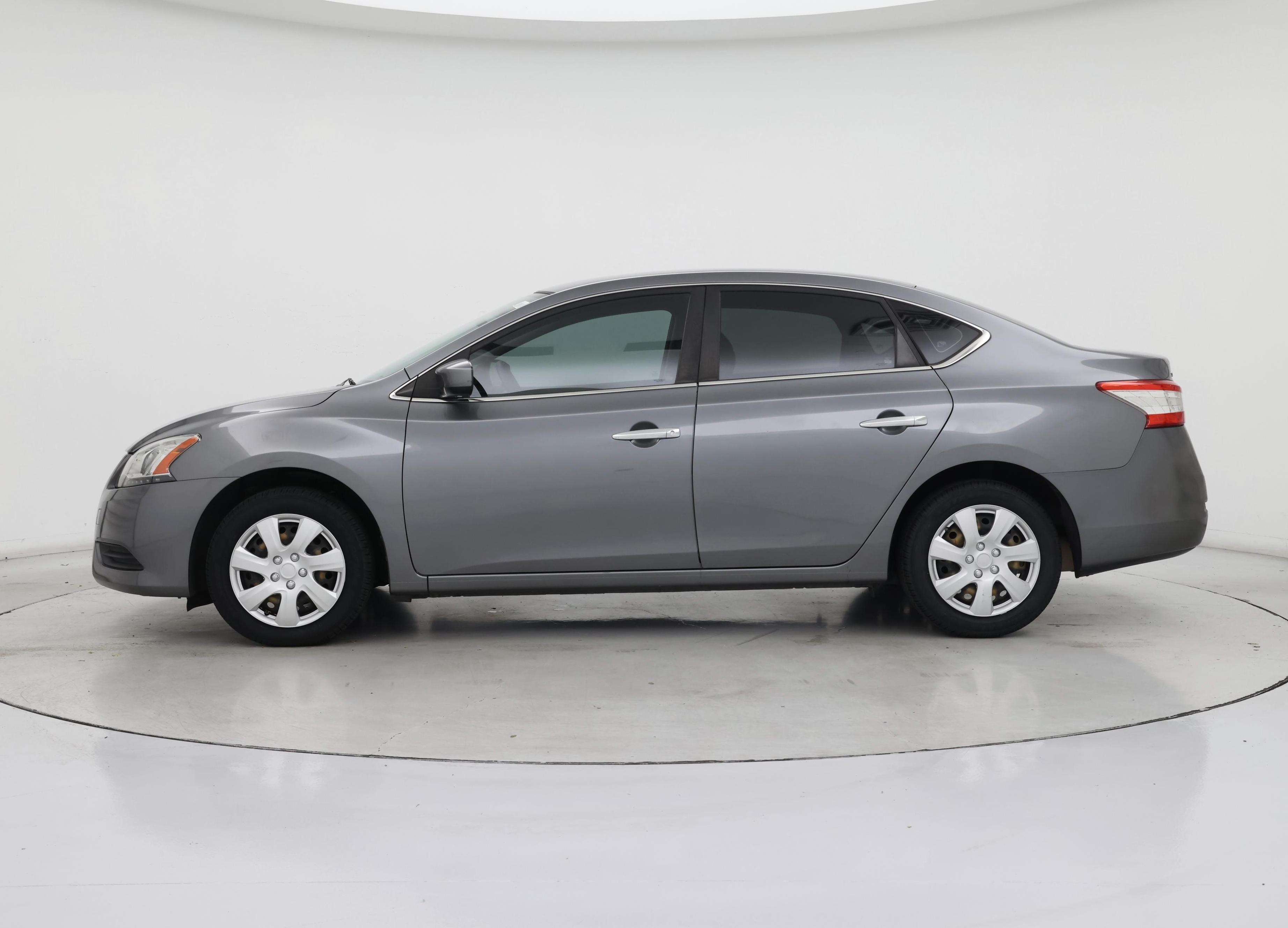 Thumbnail: 2015 Nissan Sentra - 3