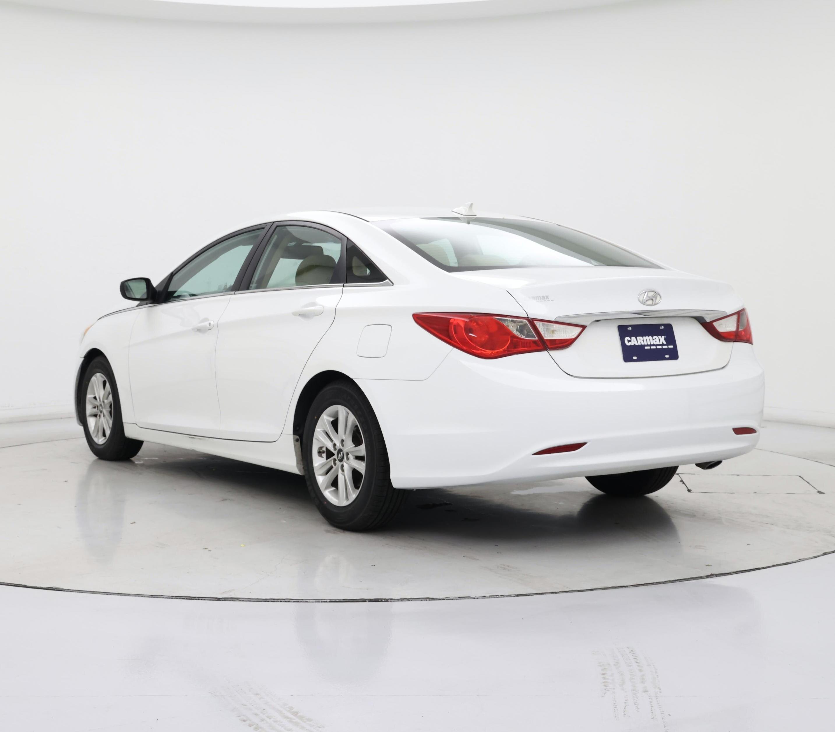 Thumbnail: 2013 Hyundai Sonata - 2