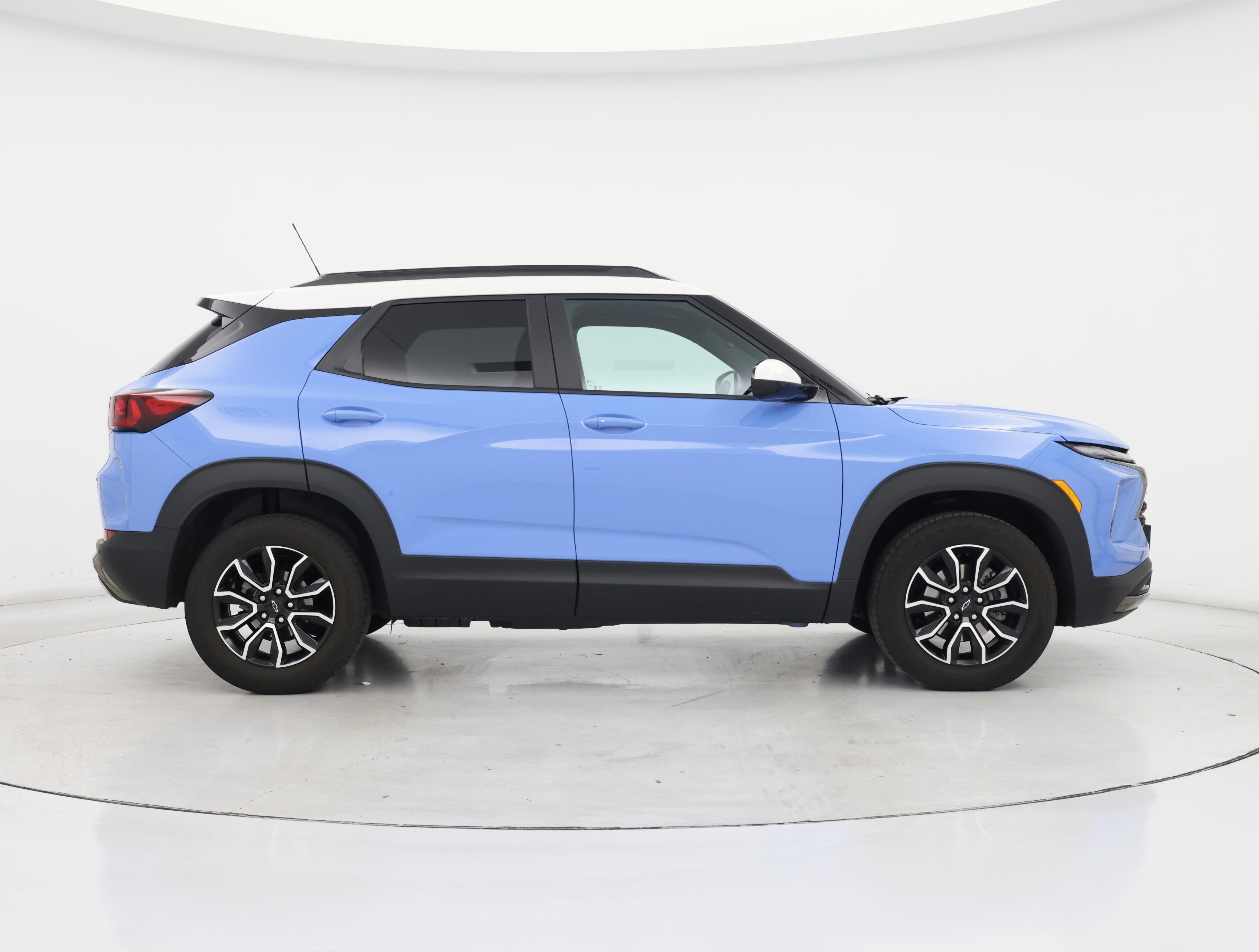 Thumbnail: 2024 Chevrolet TrailBlazer - 7