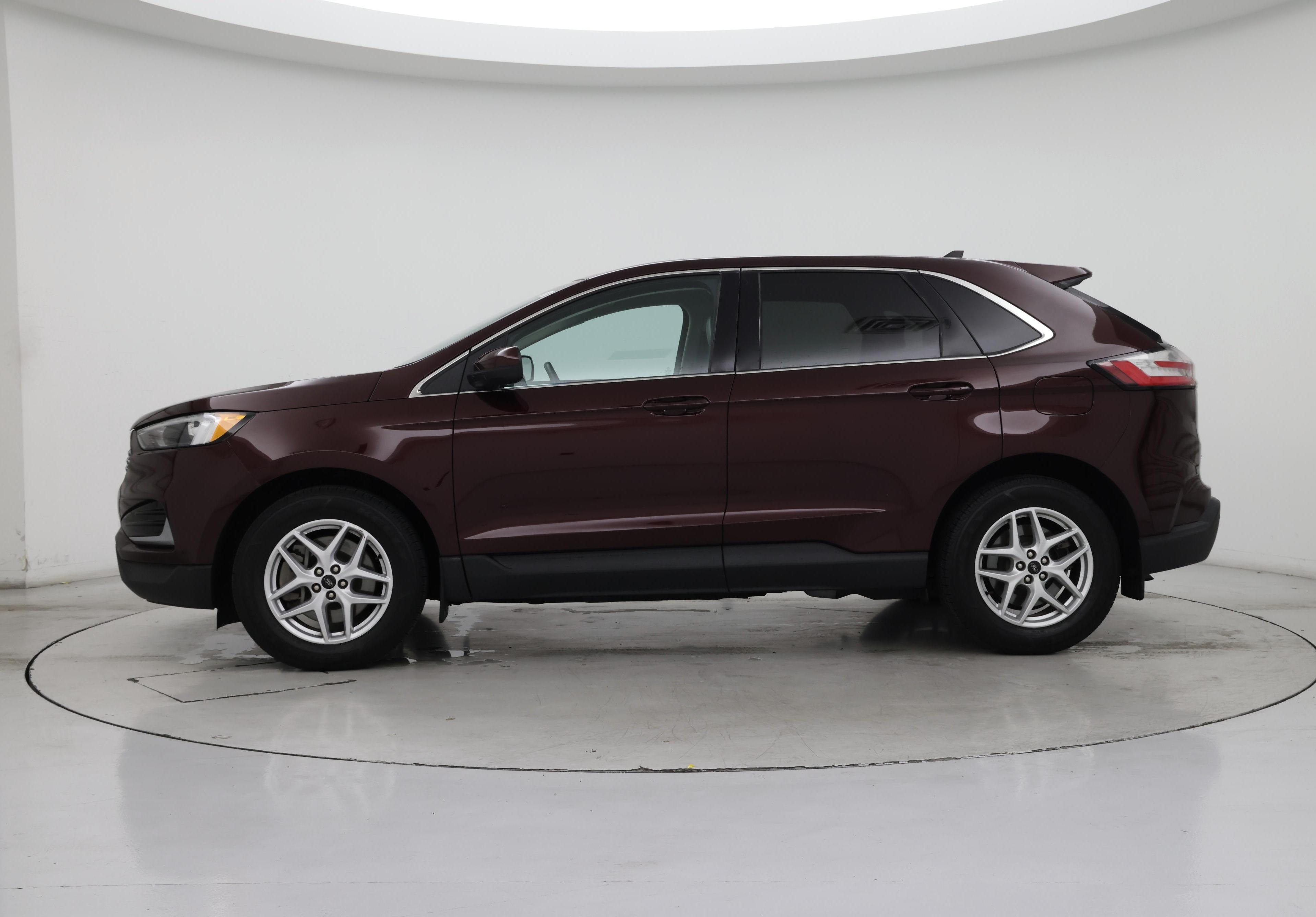 Thumbnail: 2023 Ford Edge - 3