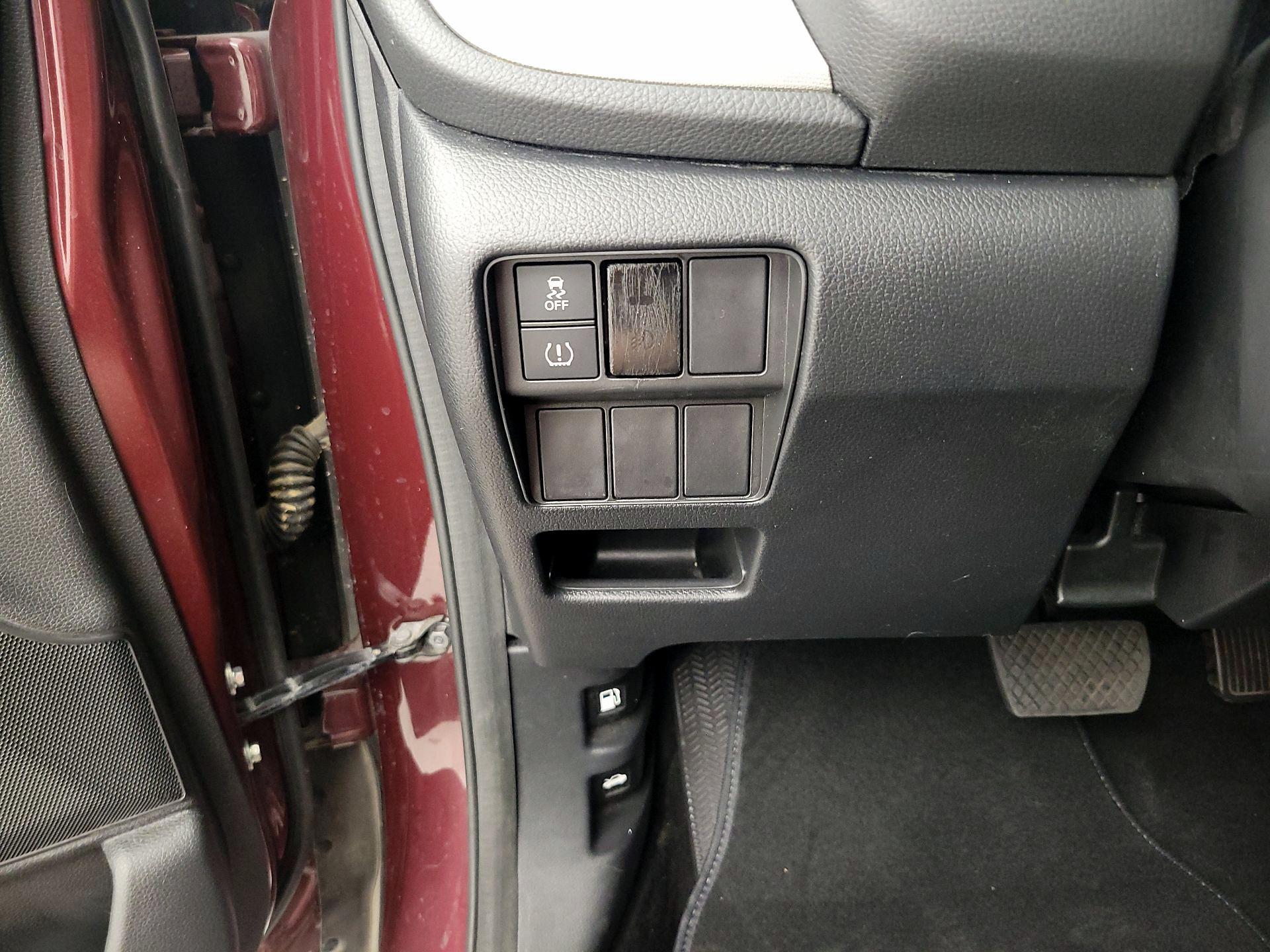 Thumbnail: 2019 Honda CR-V - 13