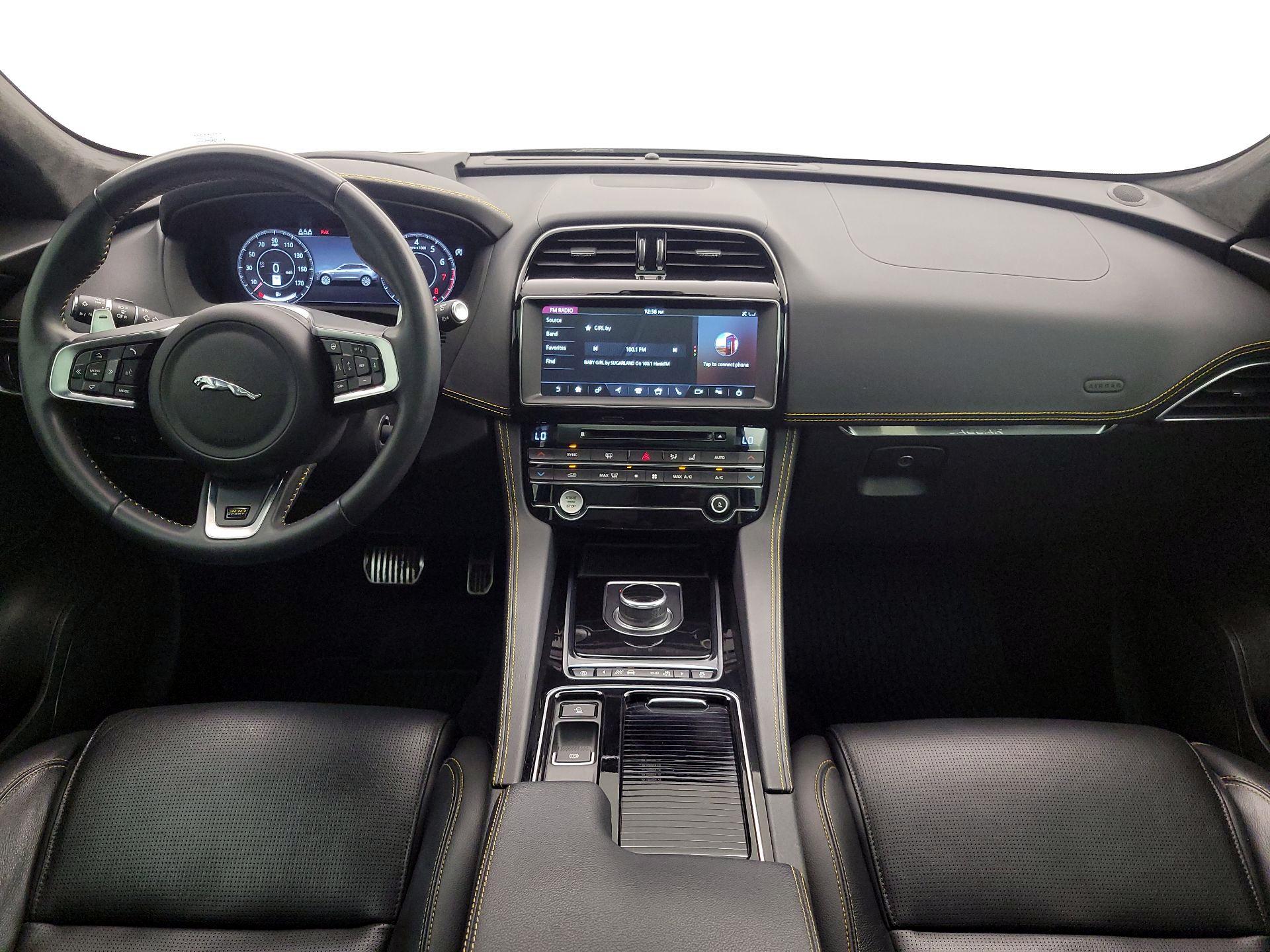 Thumbnail: 2020 Jaguar F-Pace - 9