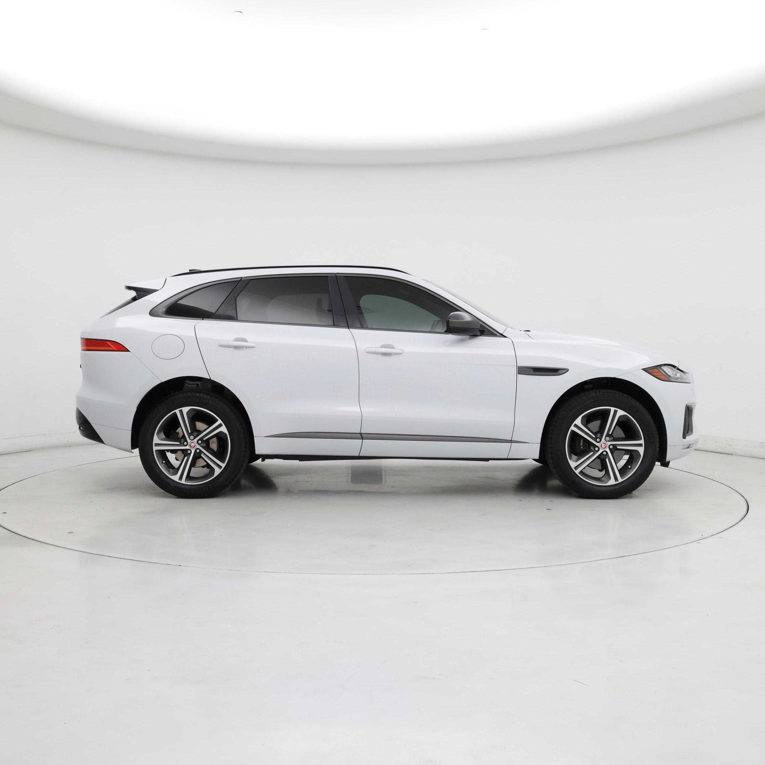 Thumbnail: 2020 Jaguar F-Pace - 7