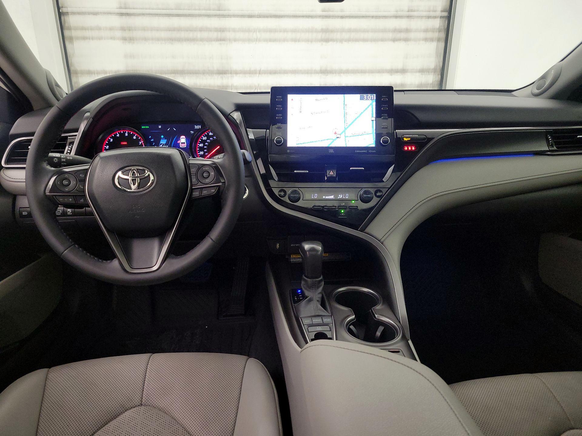 Thumbnail: 2021 Toyota Camry - 9