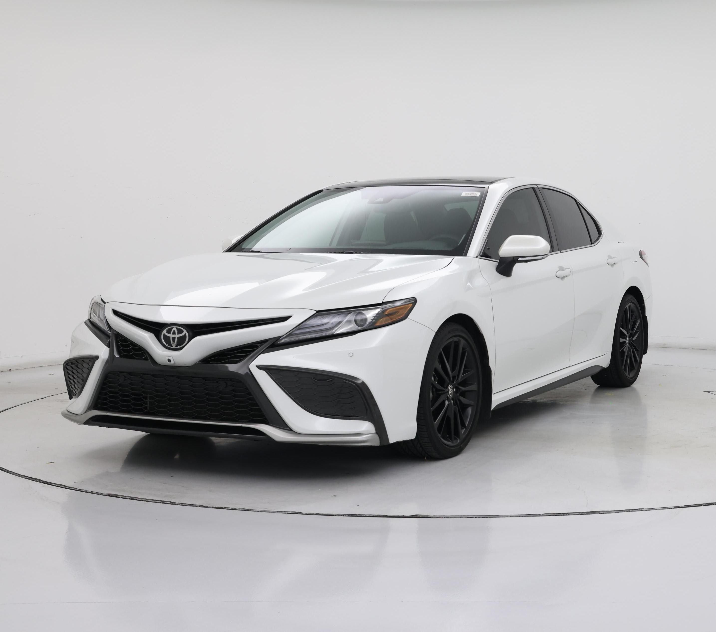 Thumbnail: 2021 Toyota Camry - 4