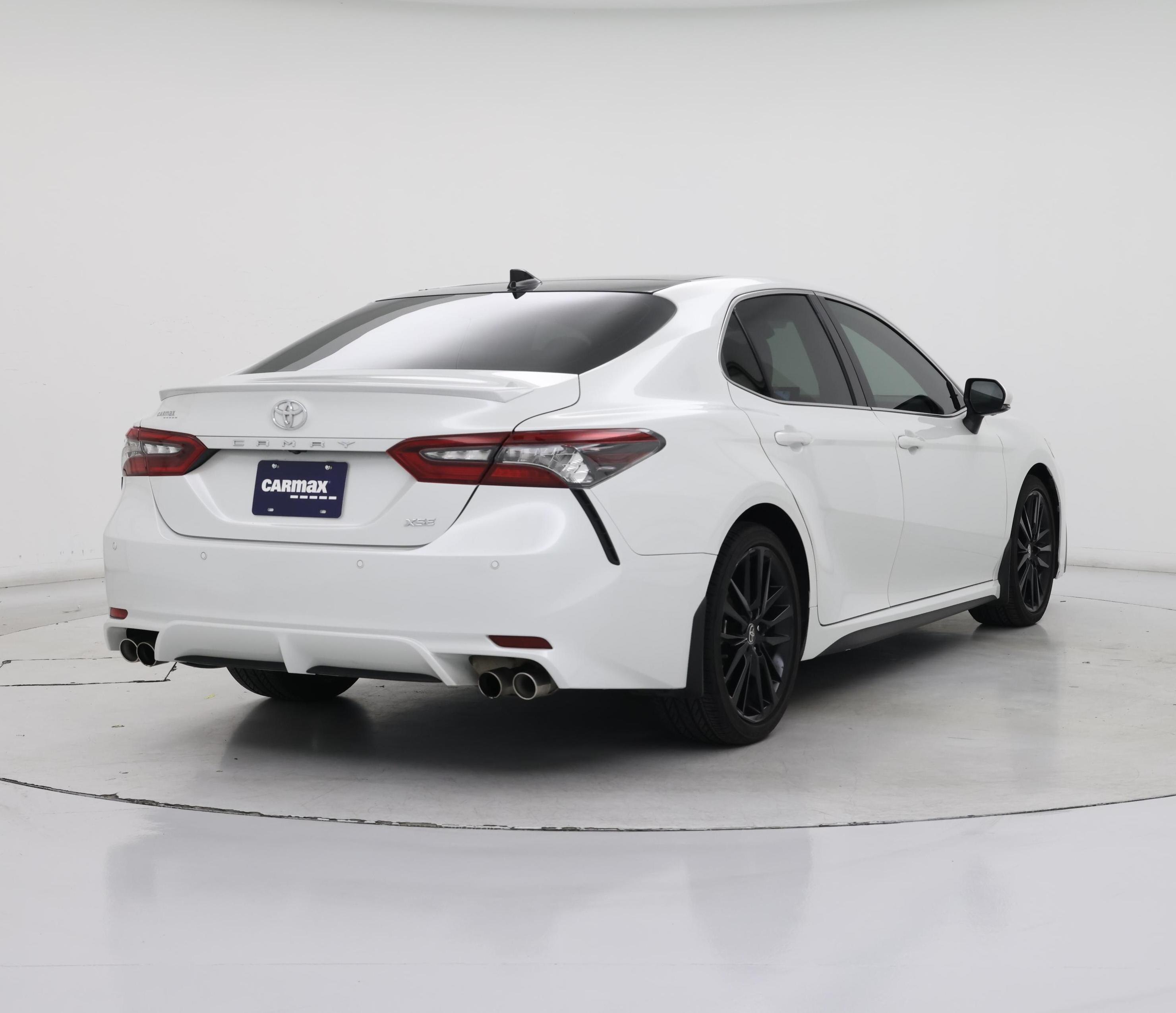 Thumbnail: 2021 Toyota Camry - 8