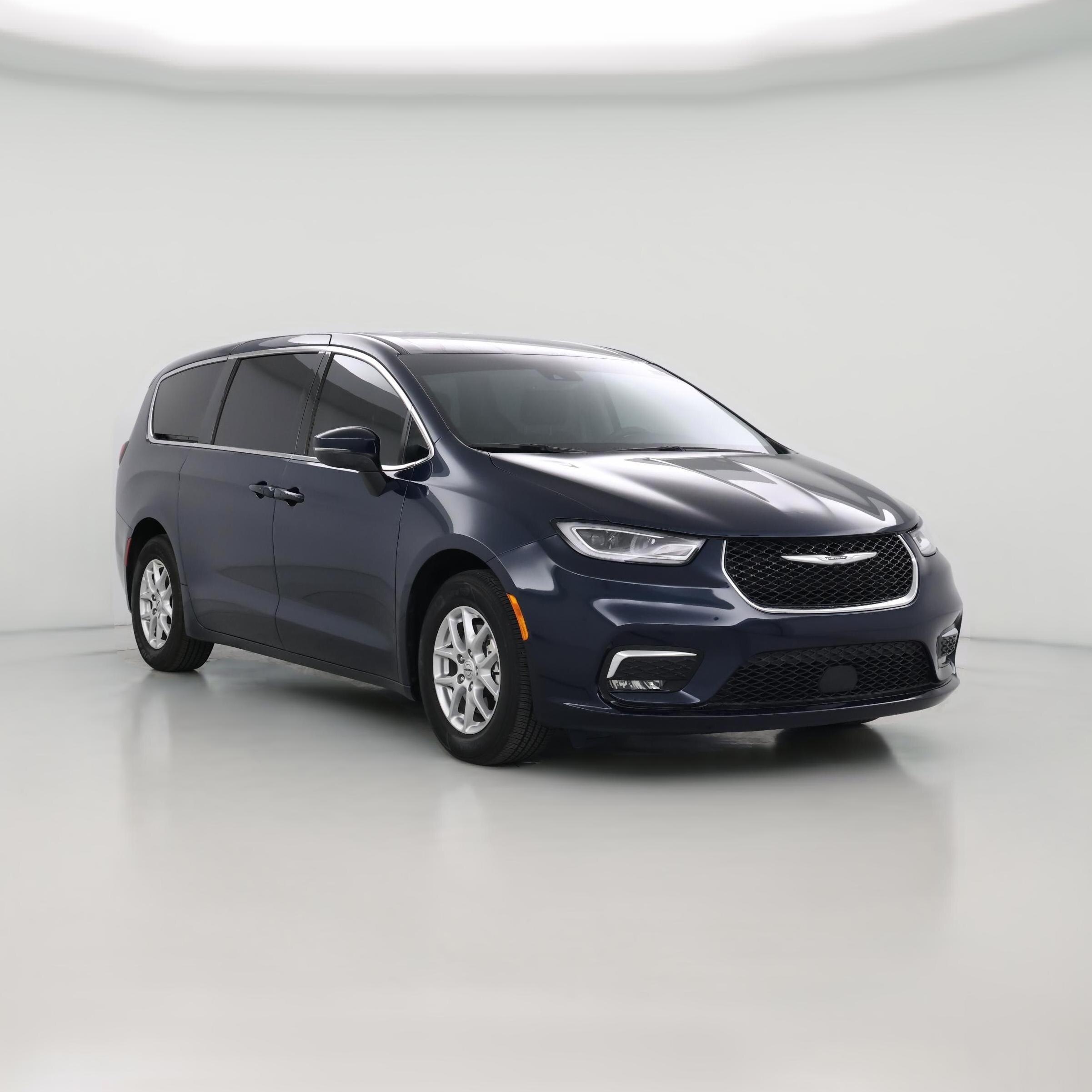 Thumbnail: 2023 Chrysler Pacifica - 1