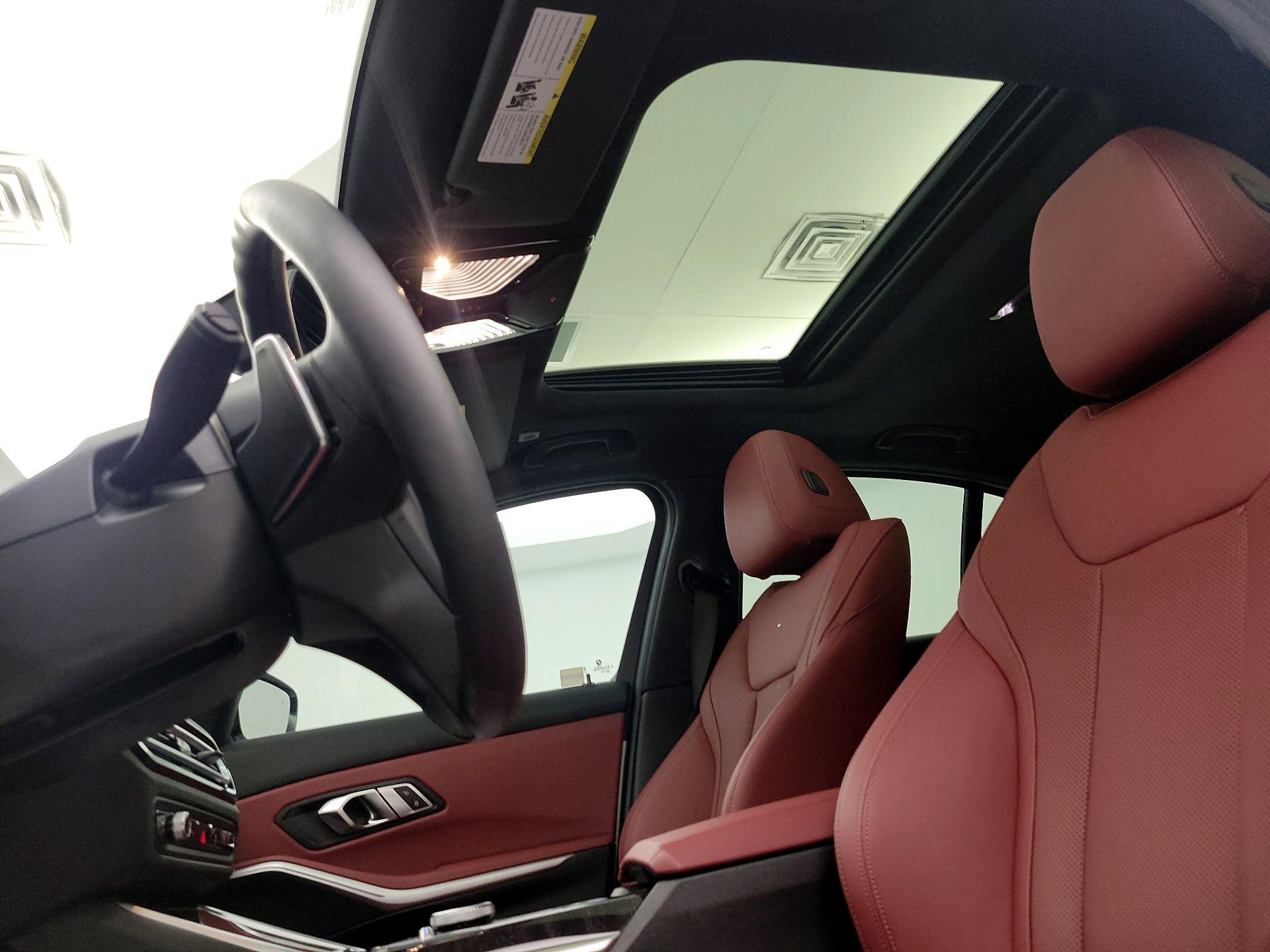 Thumbnail: 2023 BMW 3 Series - 20
