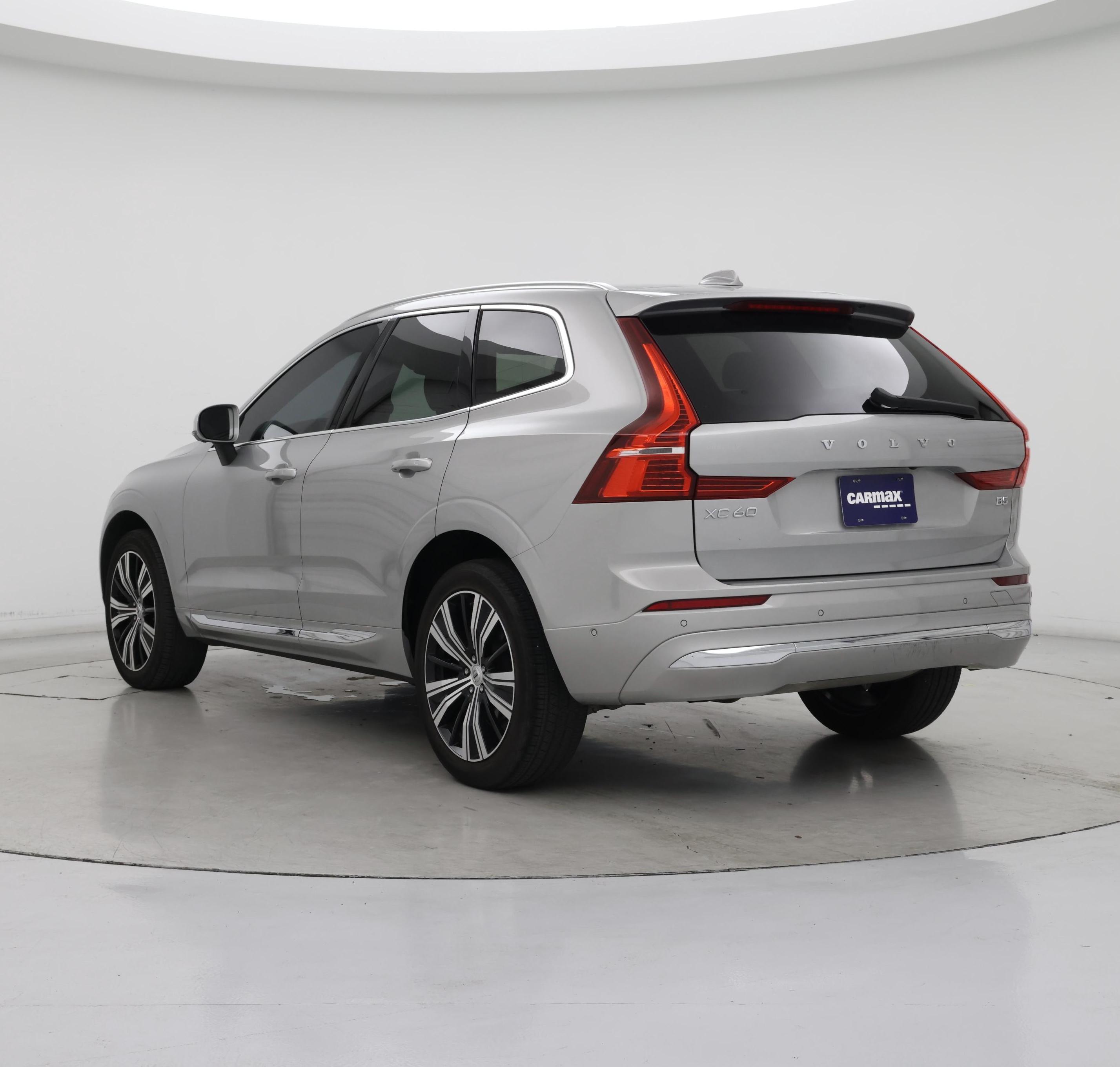 Thumbnail: 2022 Volvo XC60 - 2