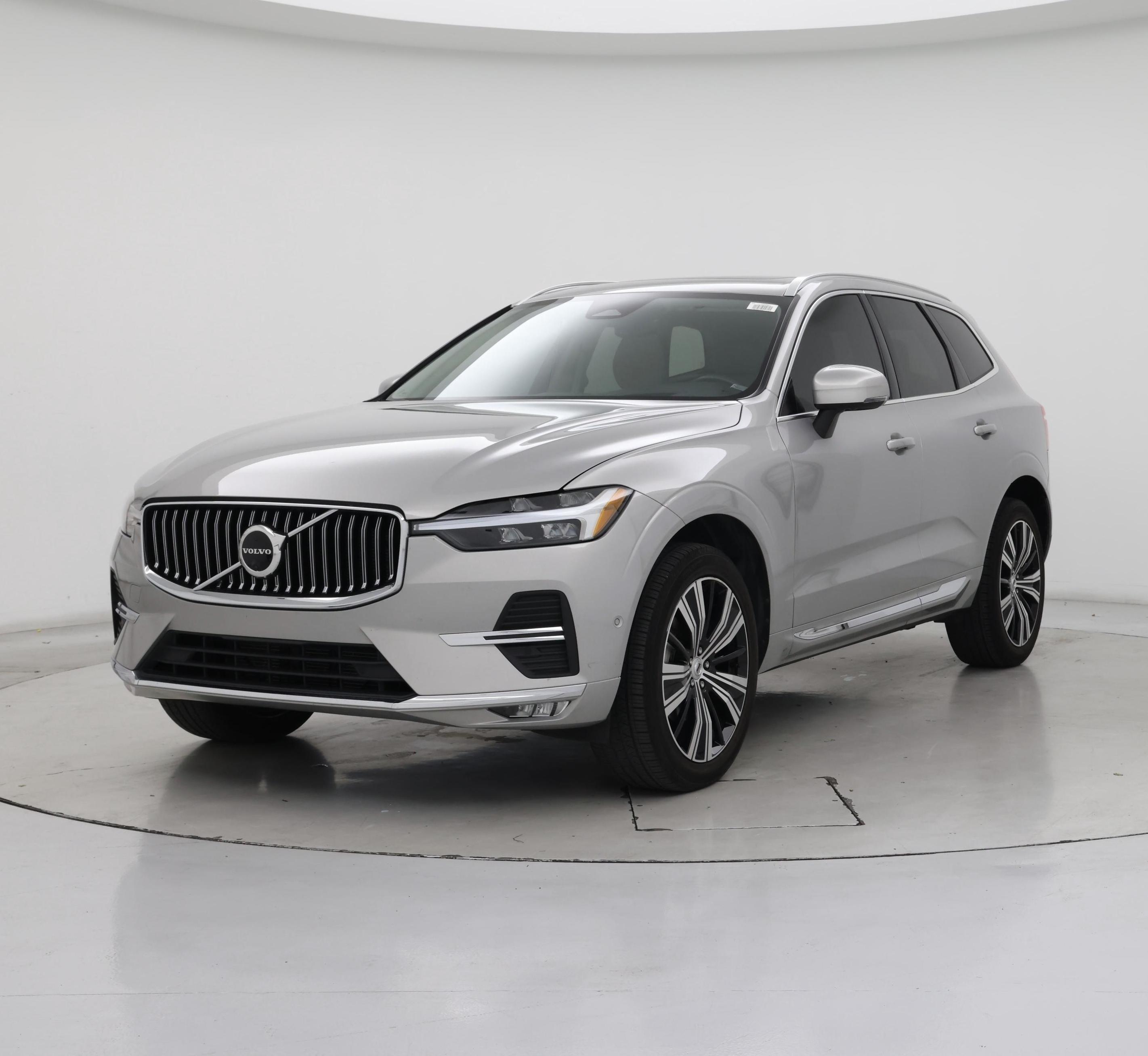 Thumbnail: 2022 Volvo XC60 - 4