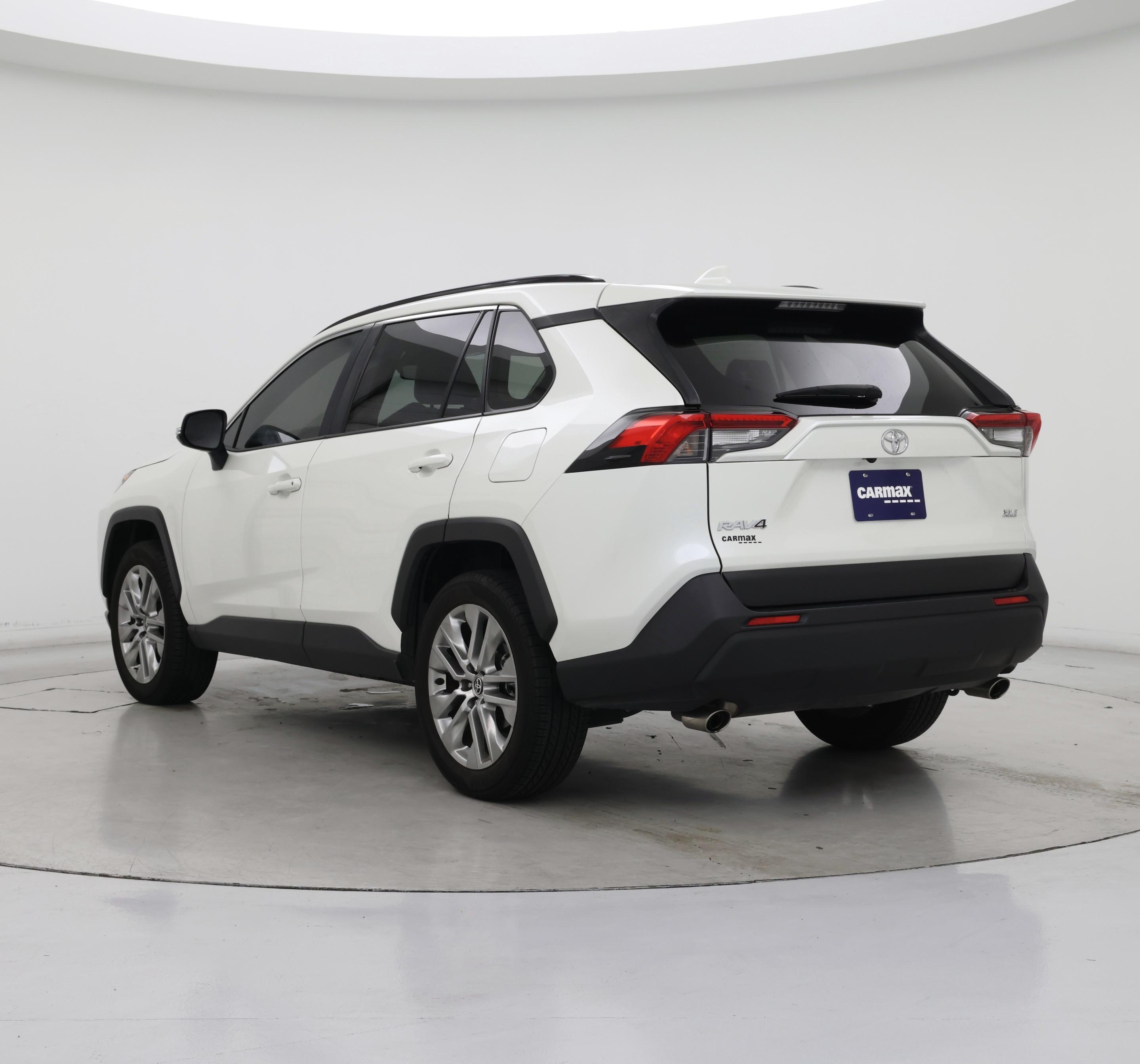 Thumbnail: 2021 Toyota RAV4 - 2