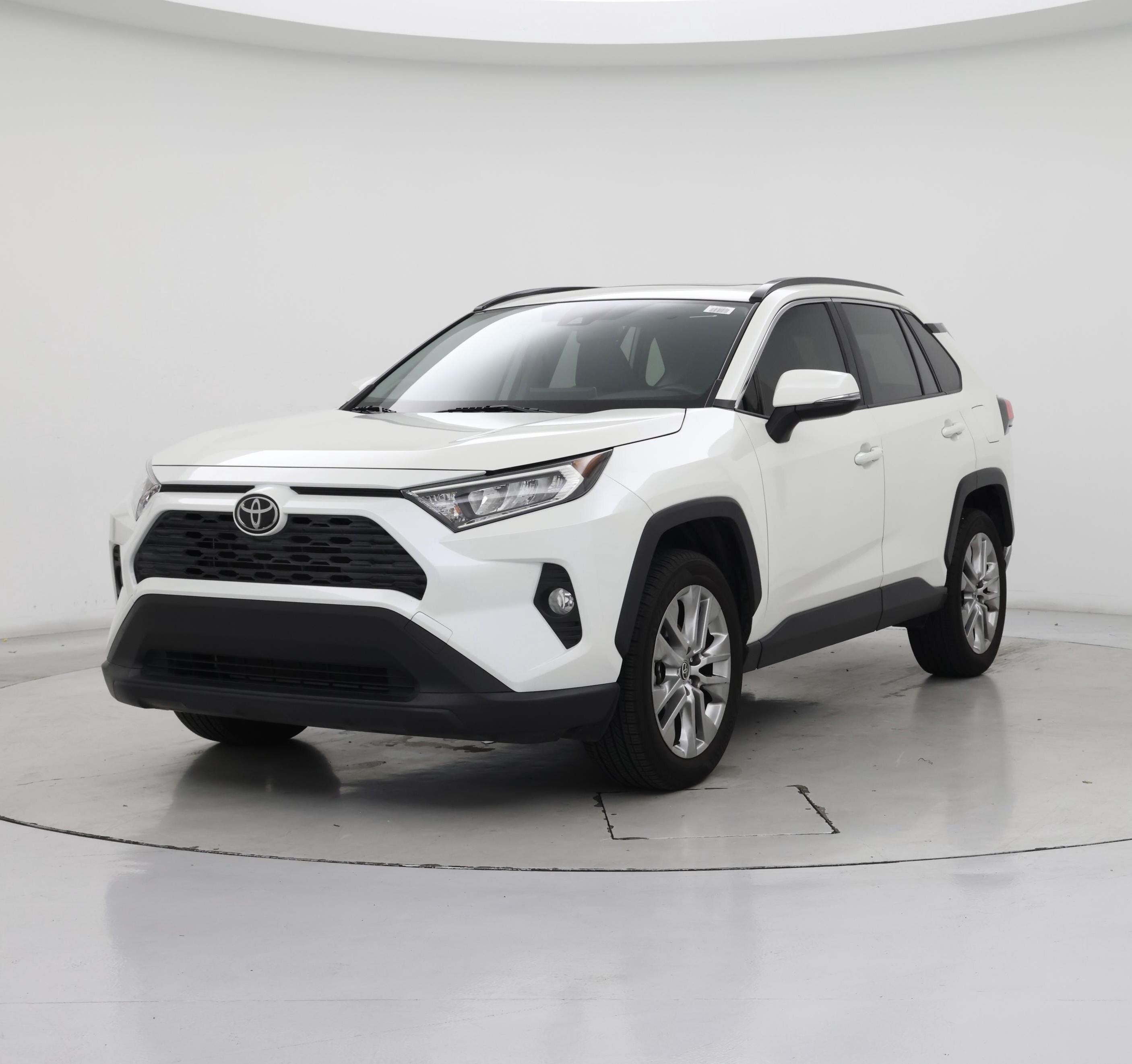 Thumbnail: 2021 Toyota RAV4 - 4