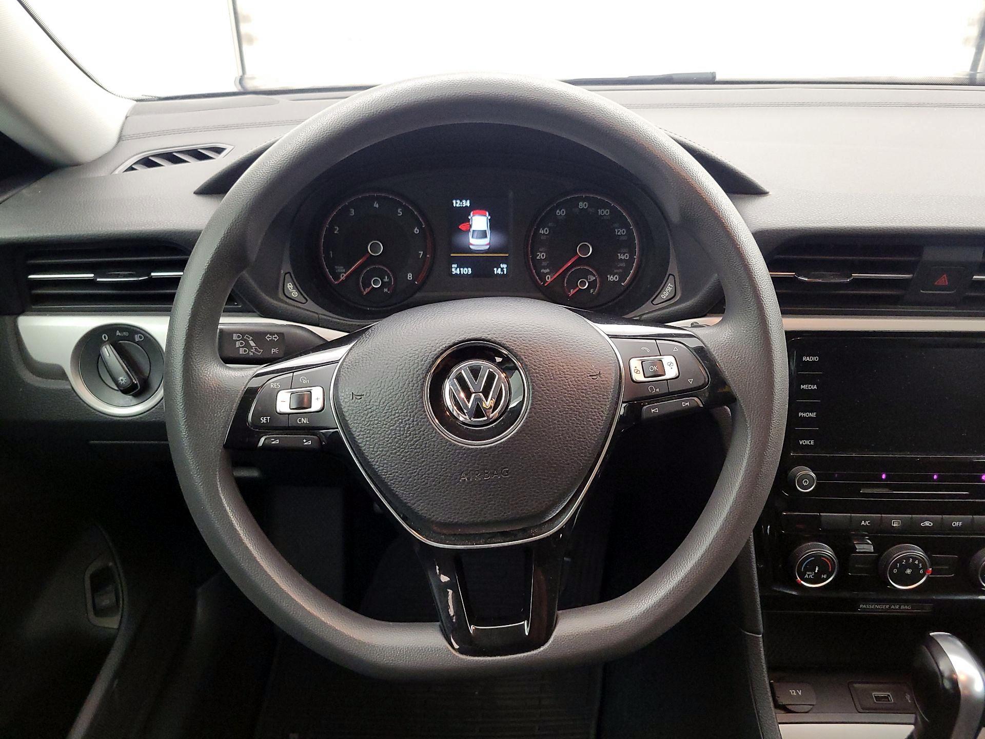 Thumbnail: 2020 Volkswagen Passat - 10