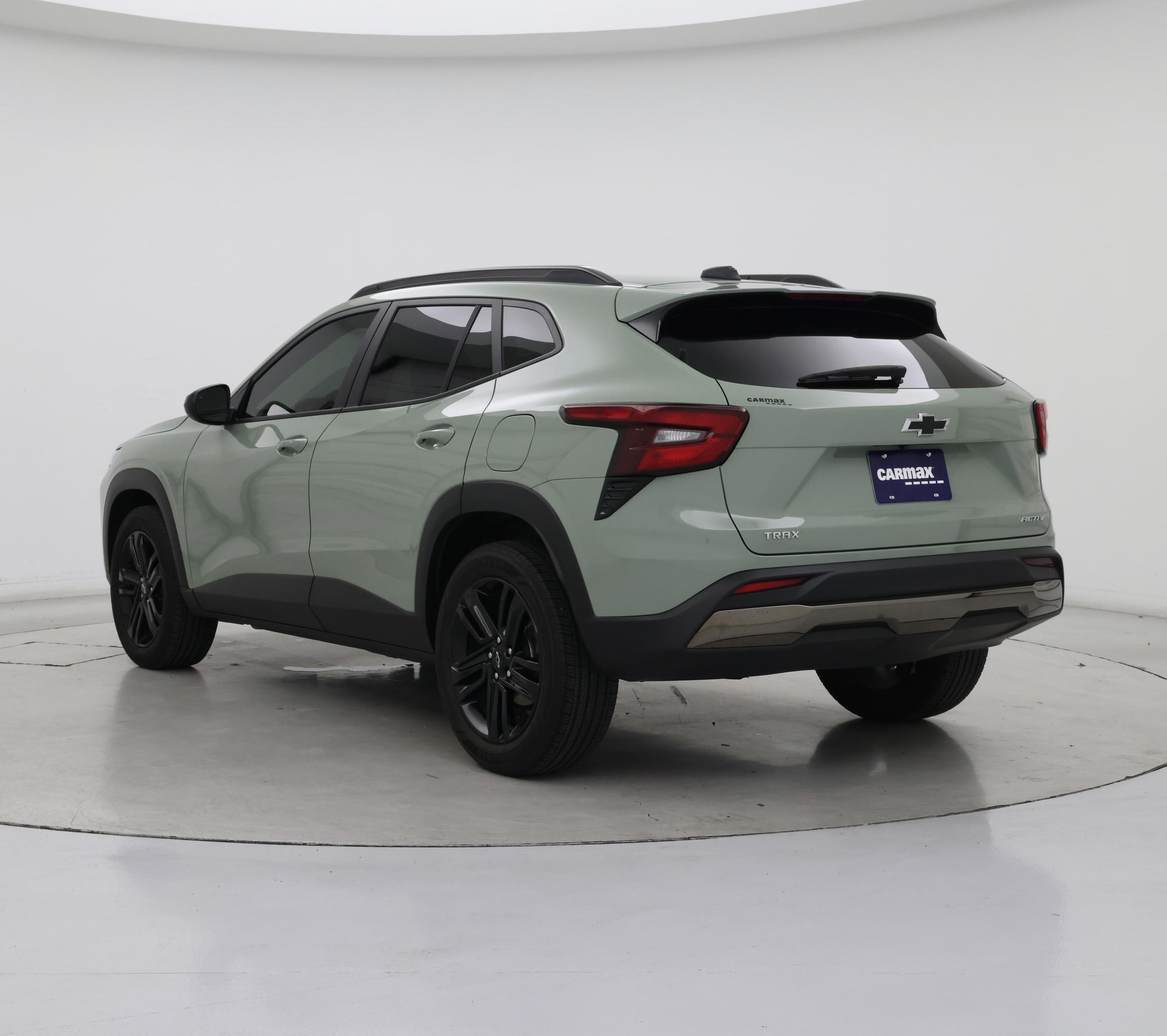 Thumbnail: 2024 Chevrolet Trax - 2