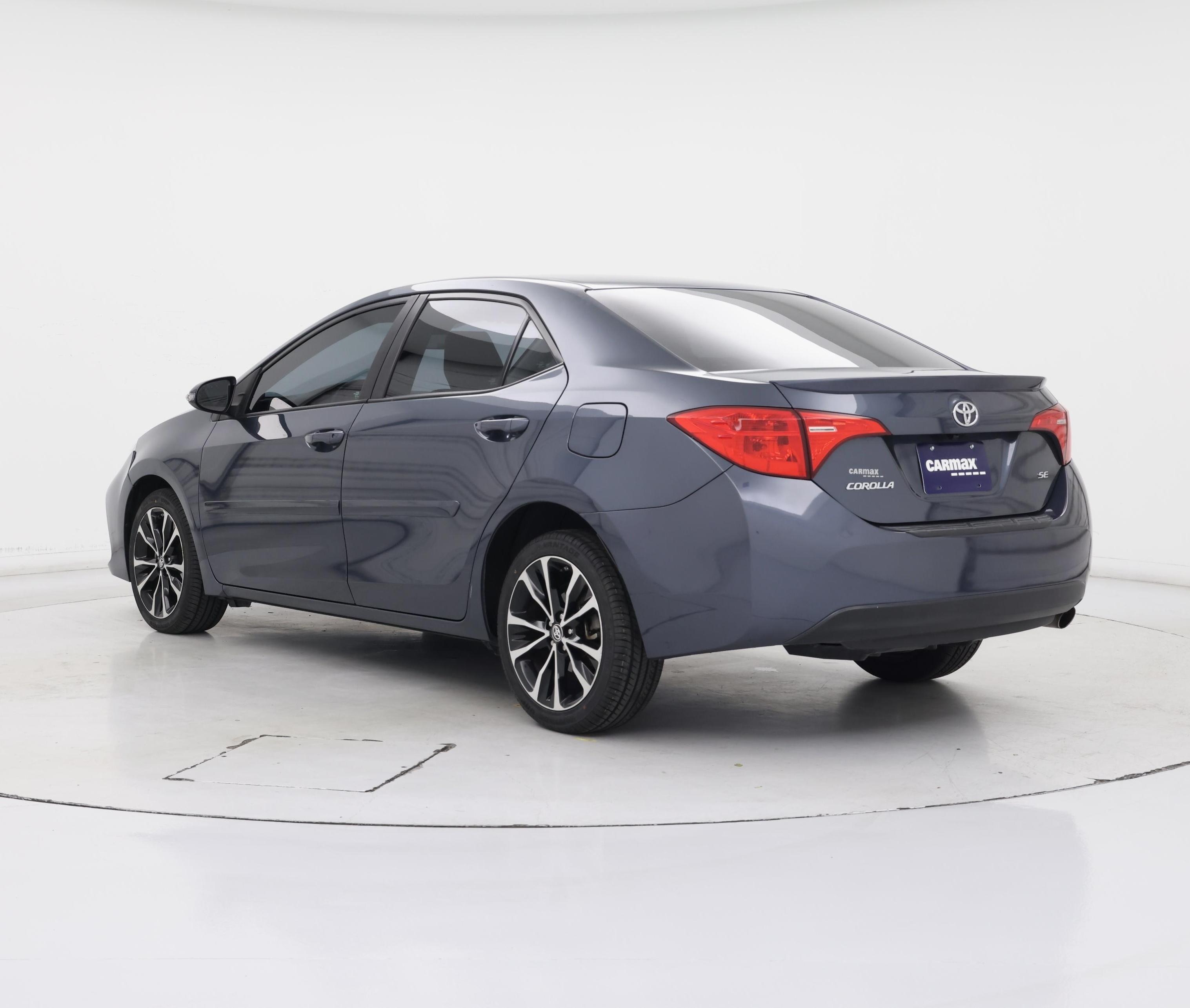 Thumbnail: 2017 Toyota Corolla - 2