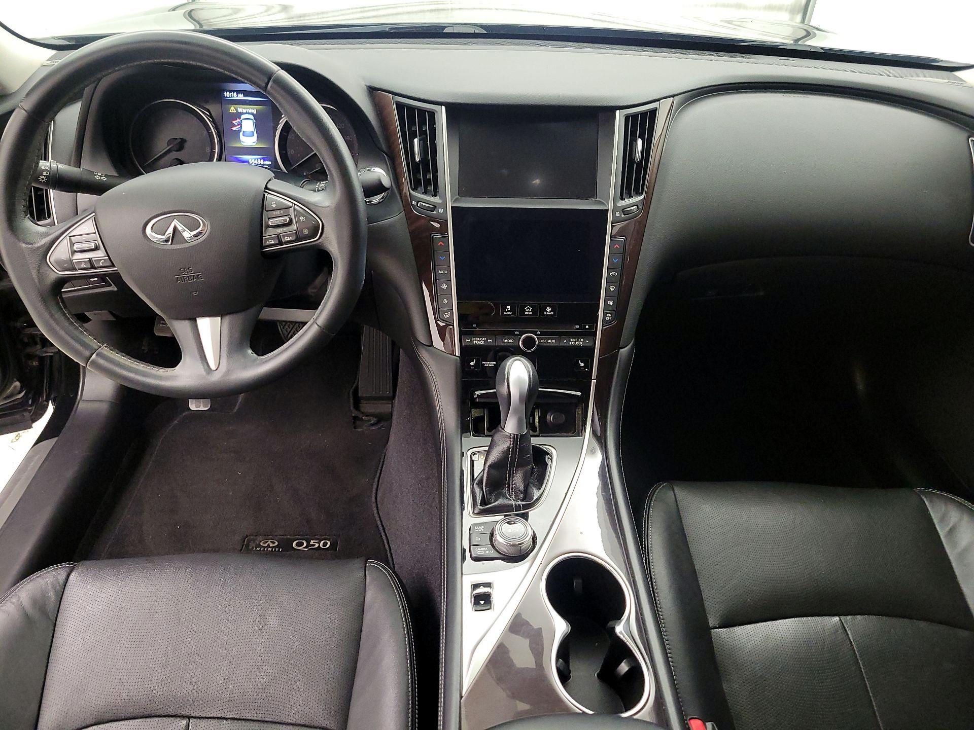 Thumbnail: 2015 INFINITI Q50 - 9