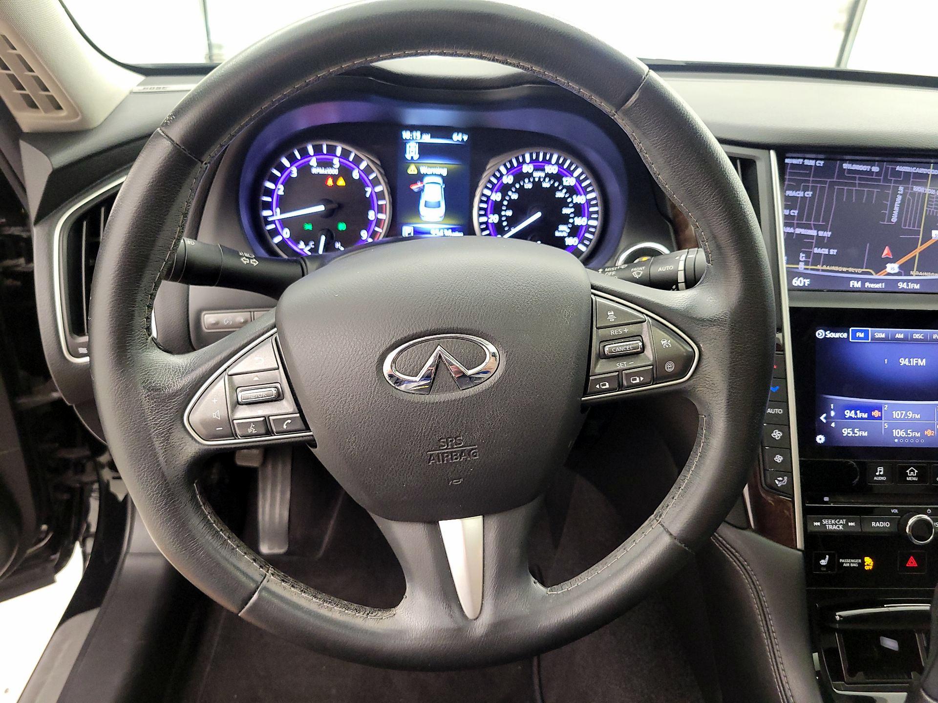 Thumbnail: 2015 INFINITI Q50 - 10