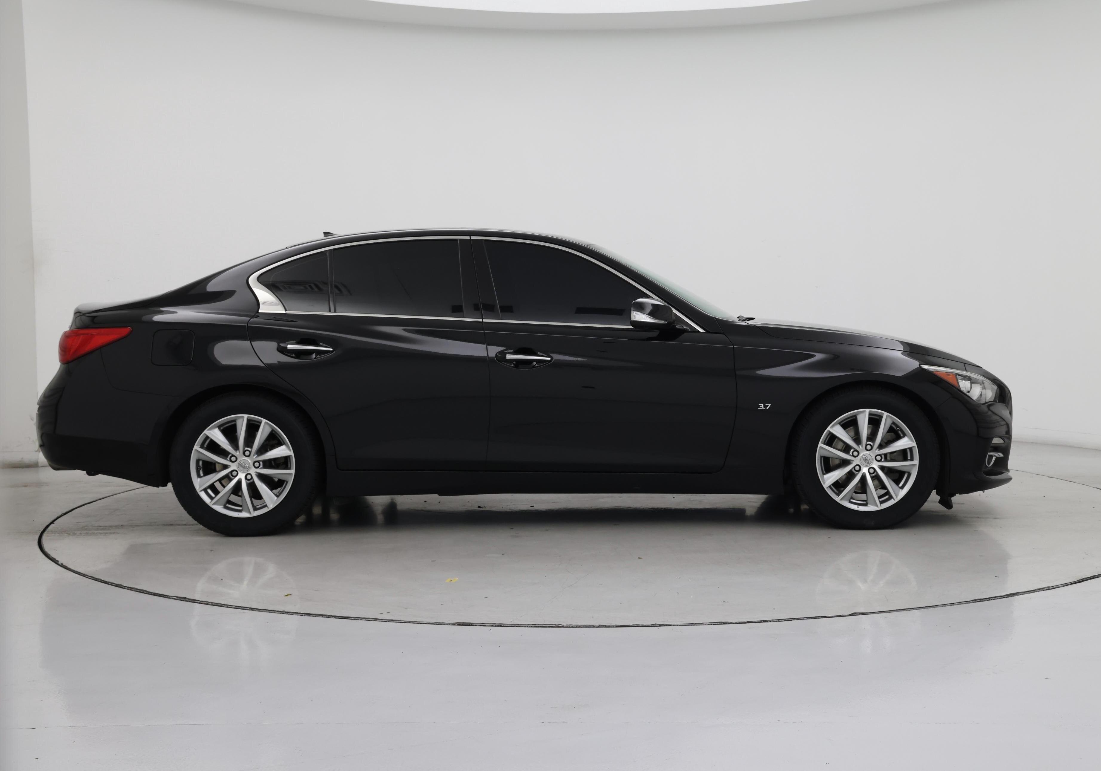 Thumbnail: 2015 INFINITI Q50 - 7