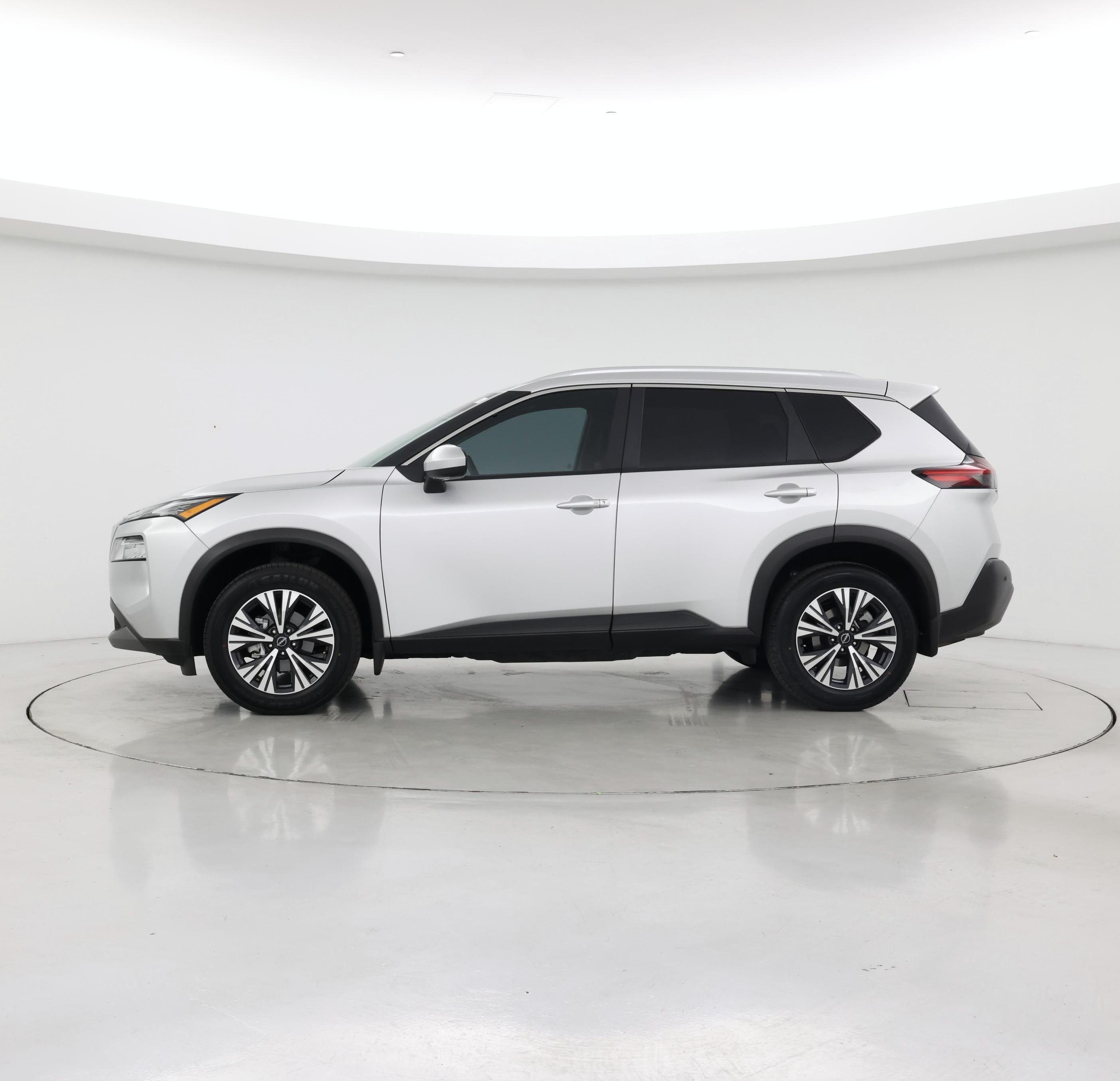 Thumbnail: 2023 Nissan Rogue - 3