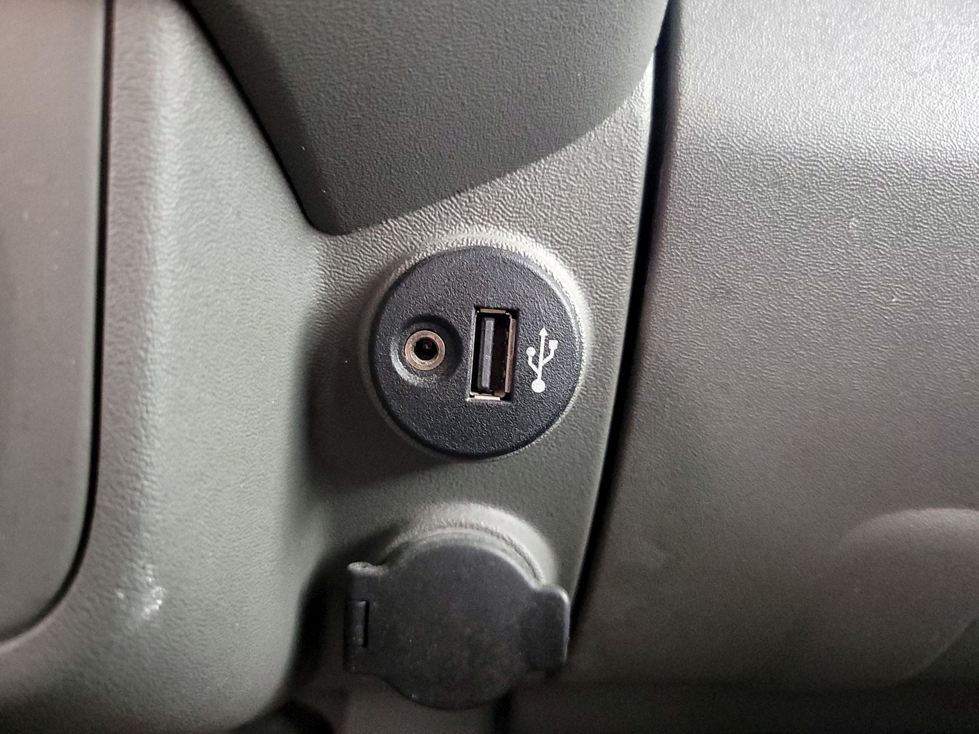 Thumbnail: 2018 Nissan Frontier - 18