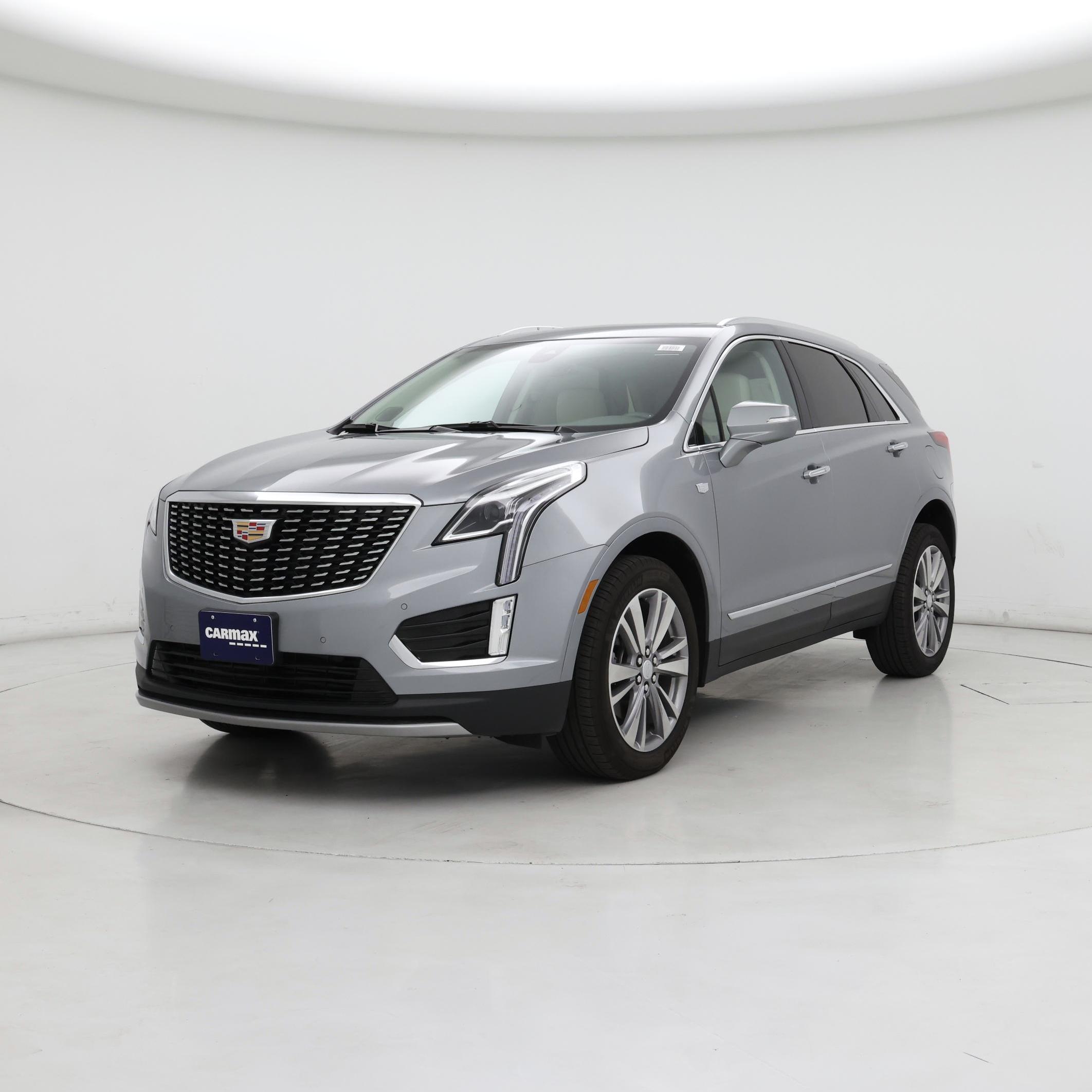 Thumbnail: 2024 Cadillac XT5 - 4