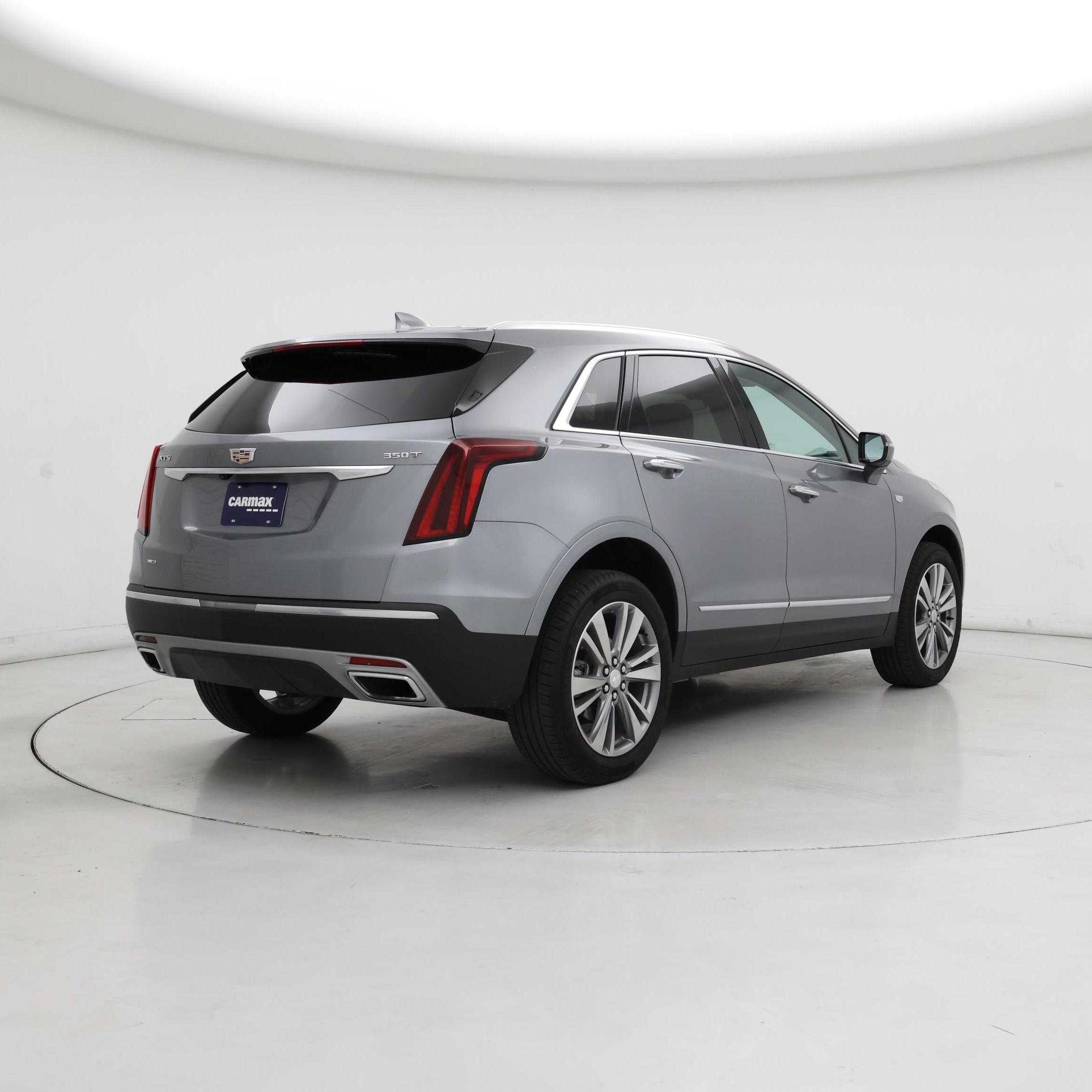 Thumbnail: 2024 Cadillac XT5 - 8