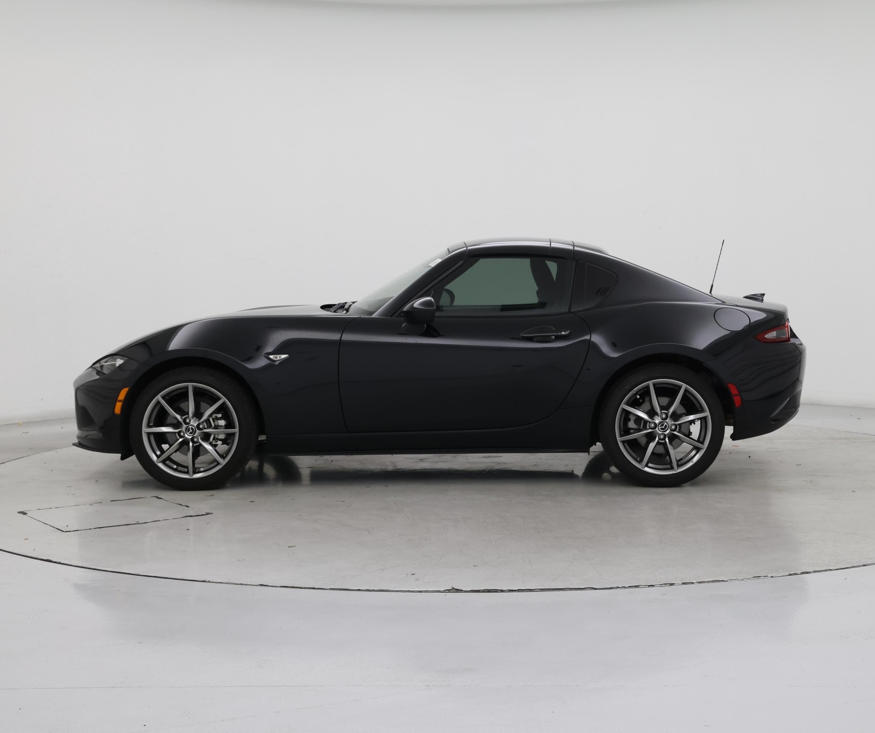 Thumbnail: 2021 Mazda MX-5 Miata - 3