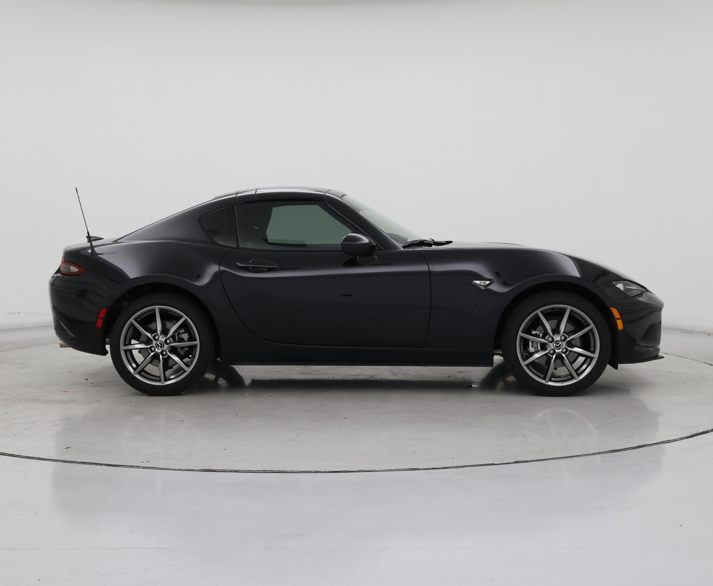 Thumbnail: 2021 Mazda MX-5 Miata - 7