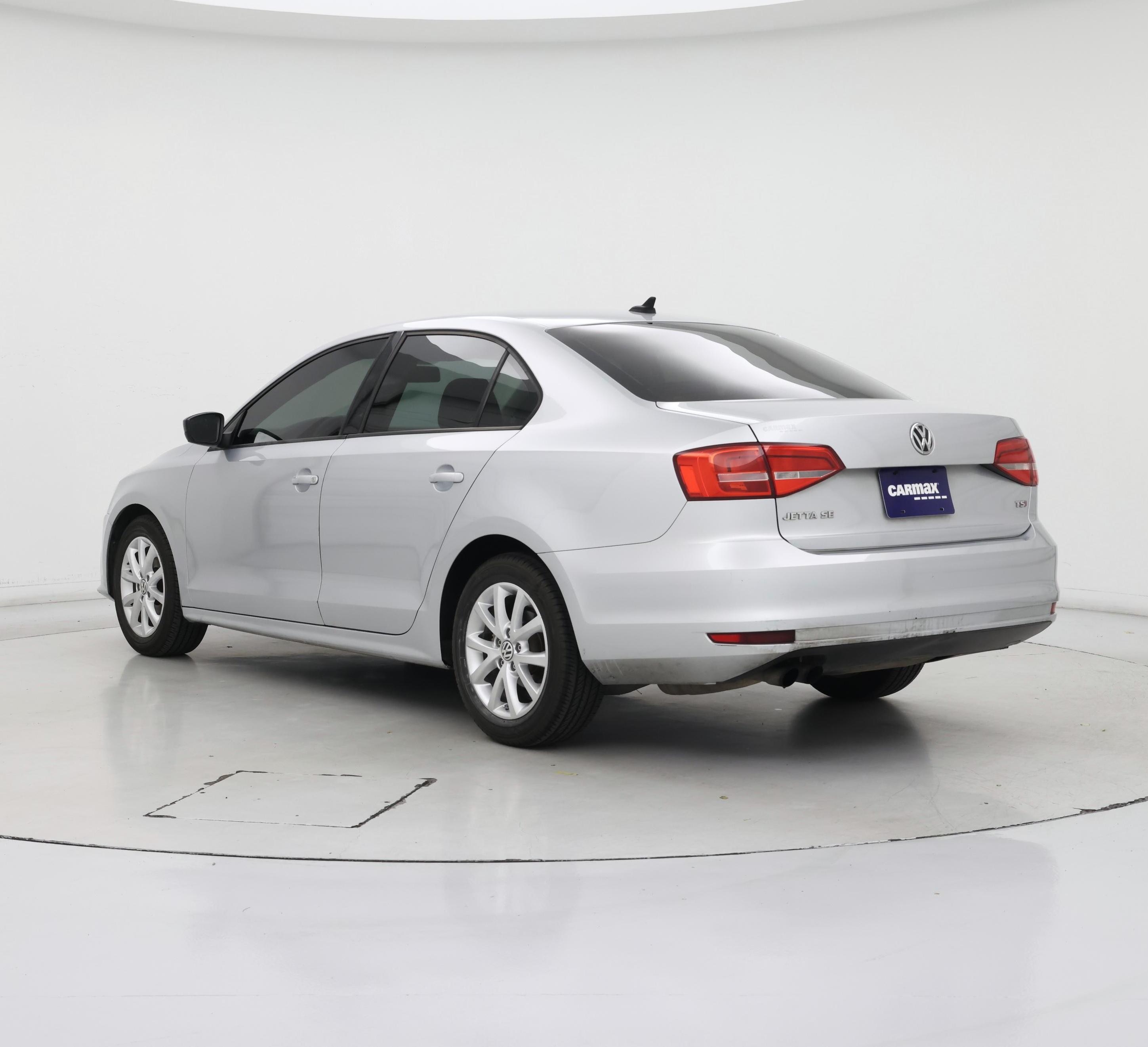 Thumbnail: 2015 Volkswagen Jetta - 2