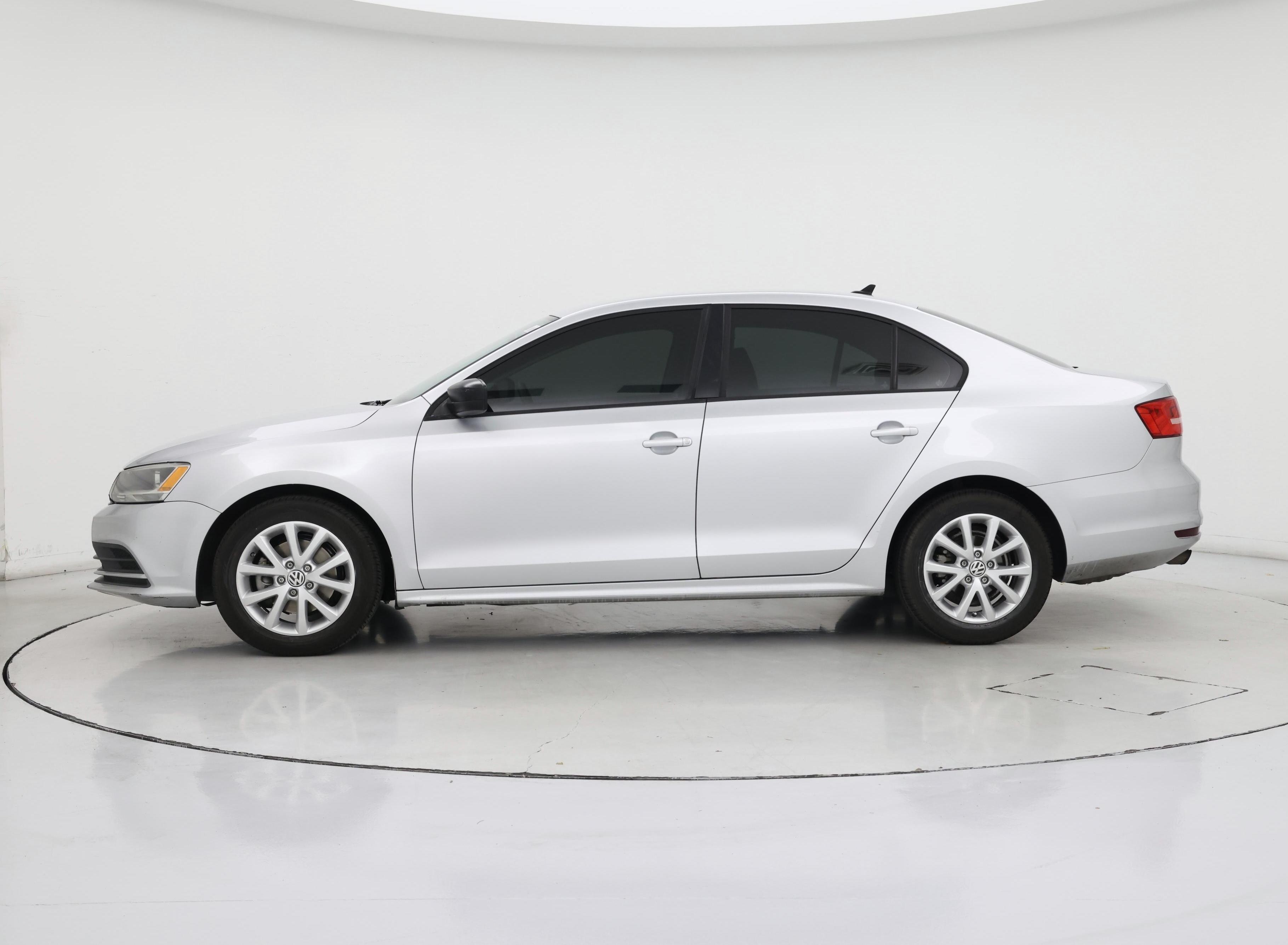 Thumbnail: 2015 Volkswagen Jetta - 3