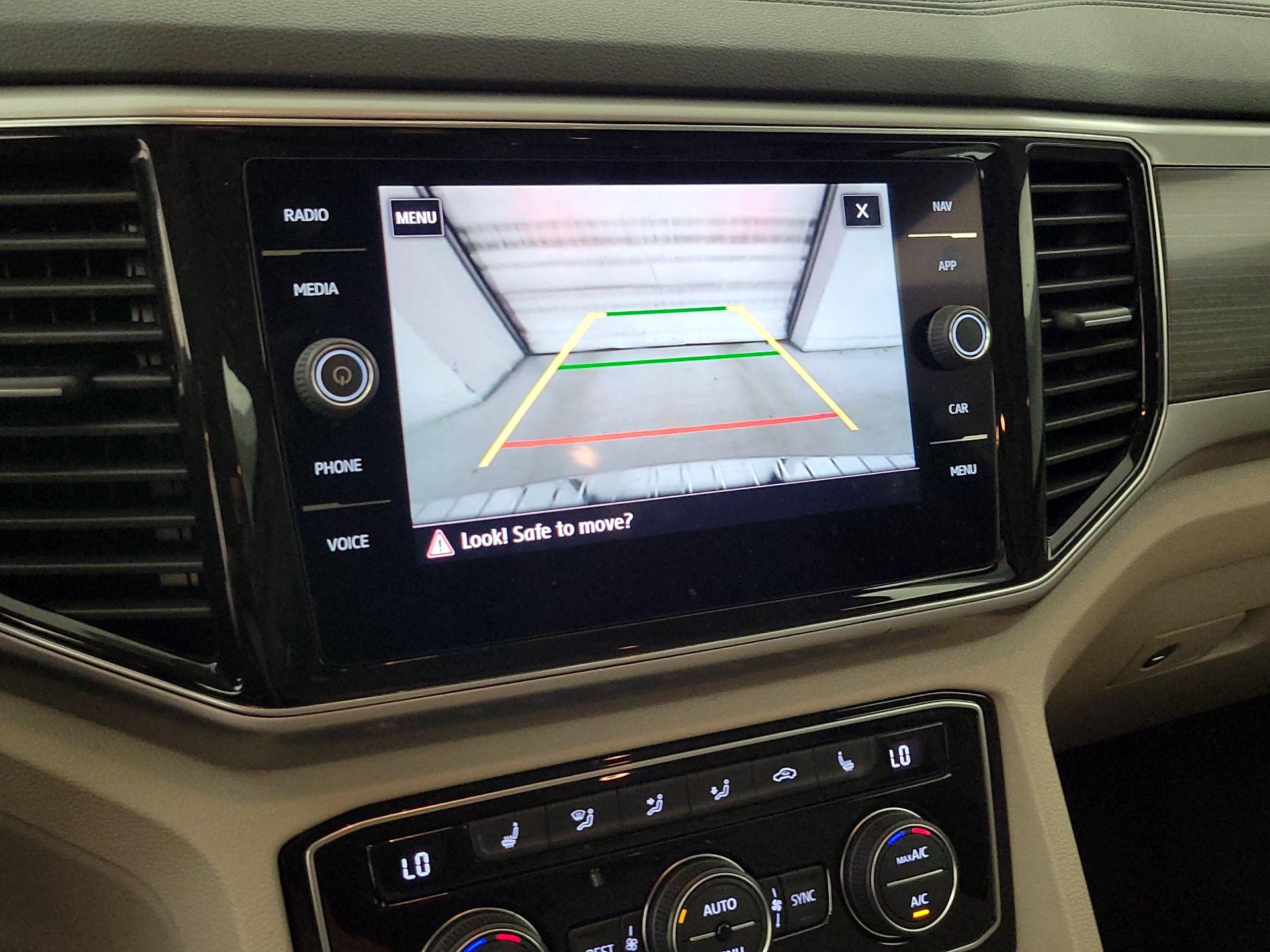 Thumbnail: 2019 Volkswagen Atlas - 15