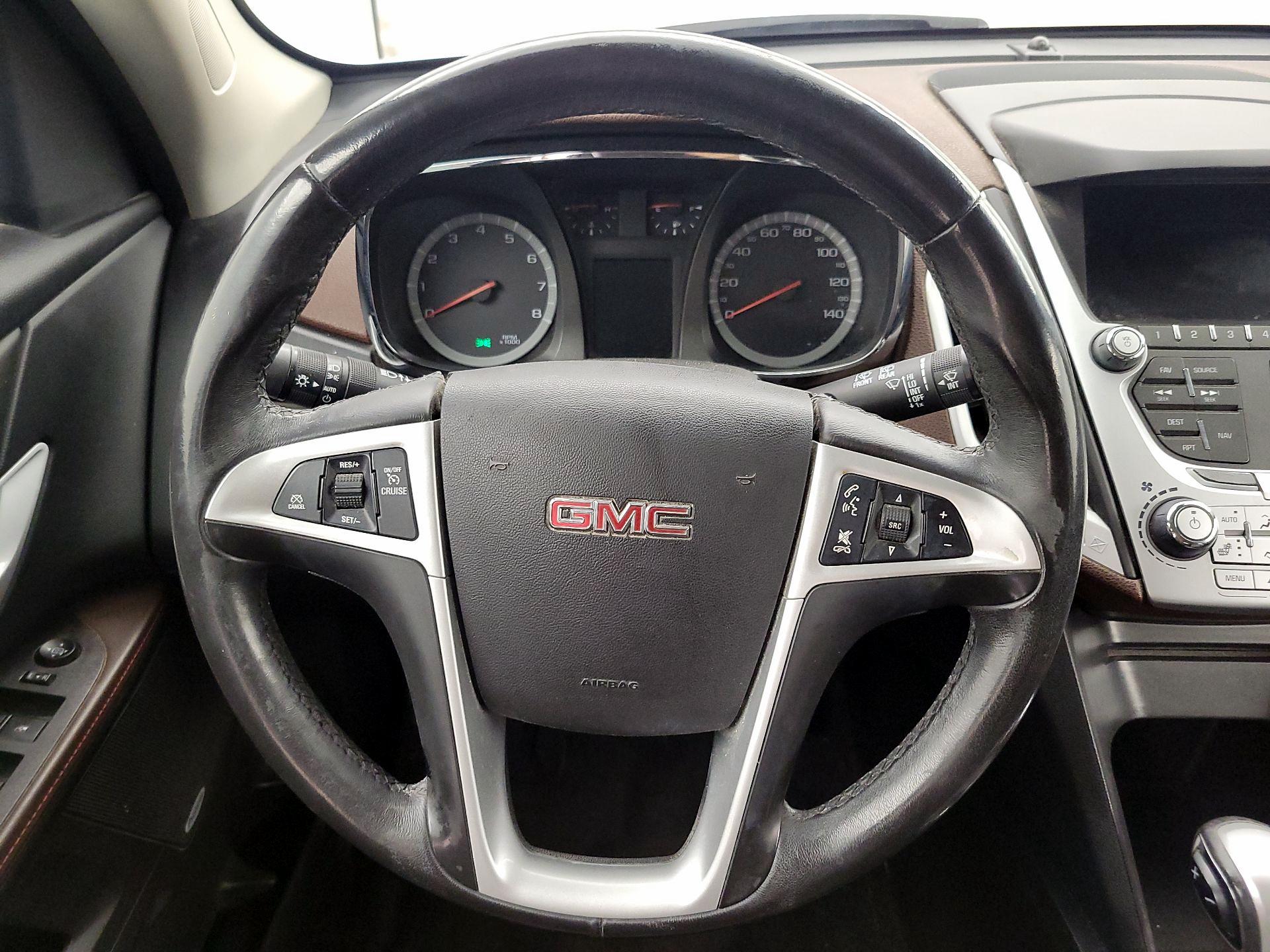 Thumbnail: 2015 GMC Terrain - 10