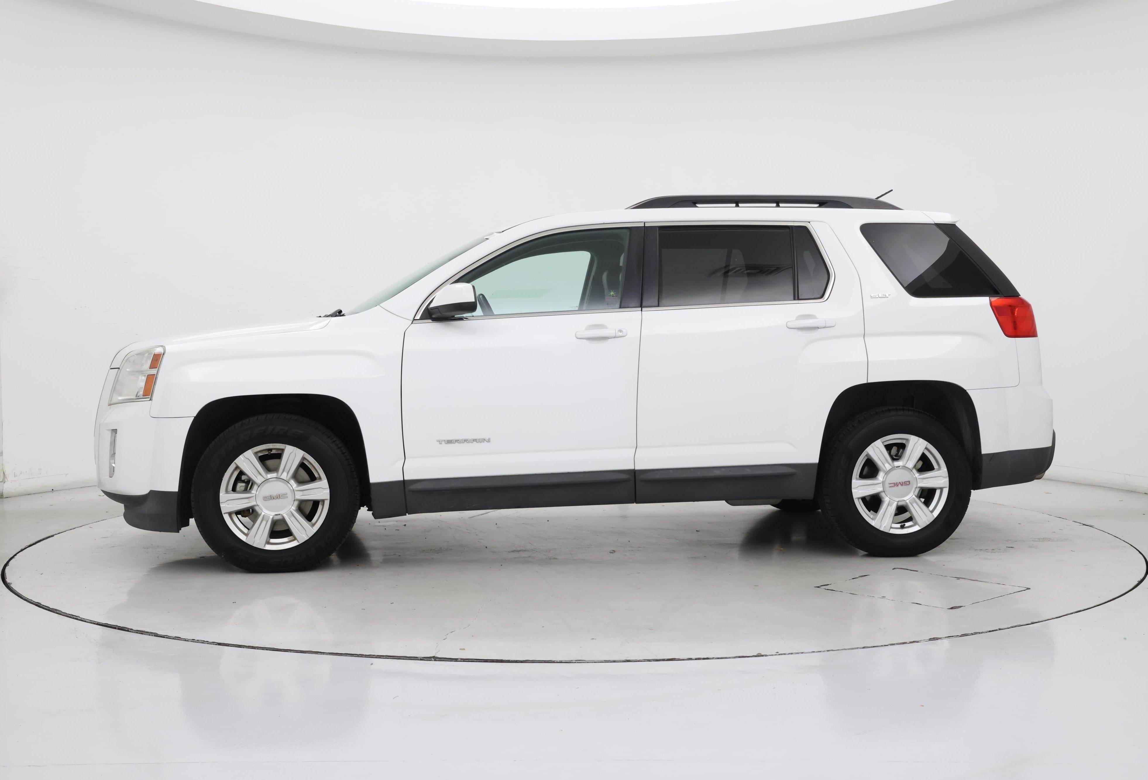 Thumbnail: 2015 GMC Terrain - 3
