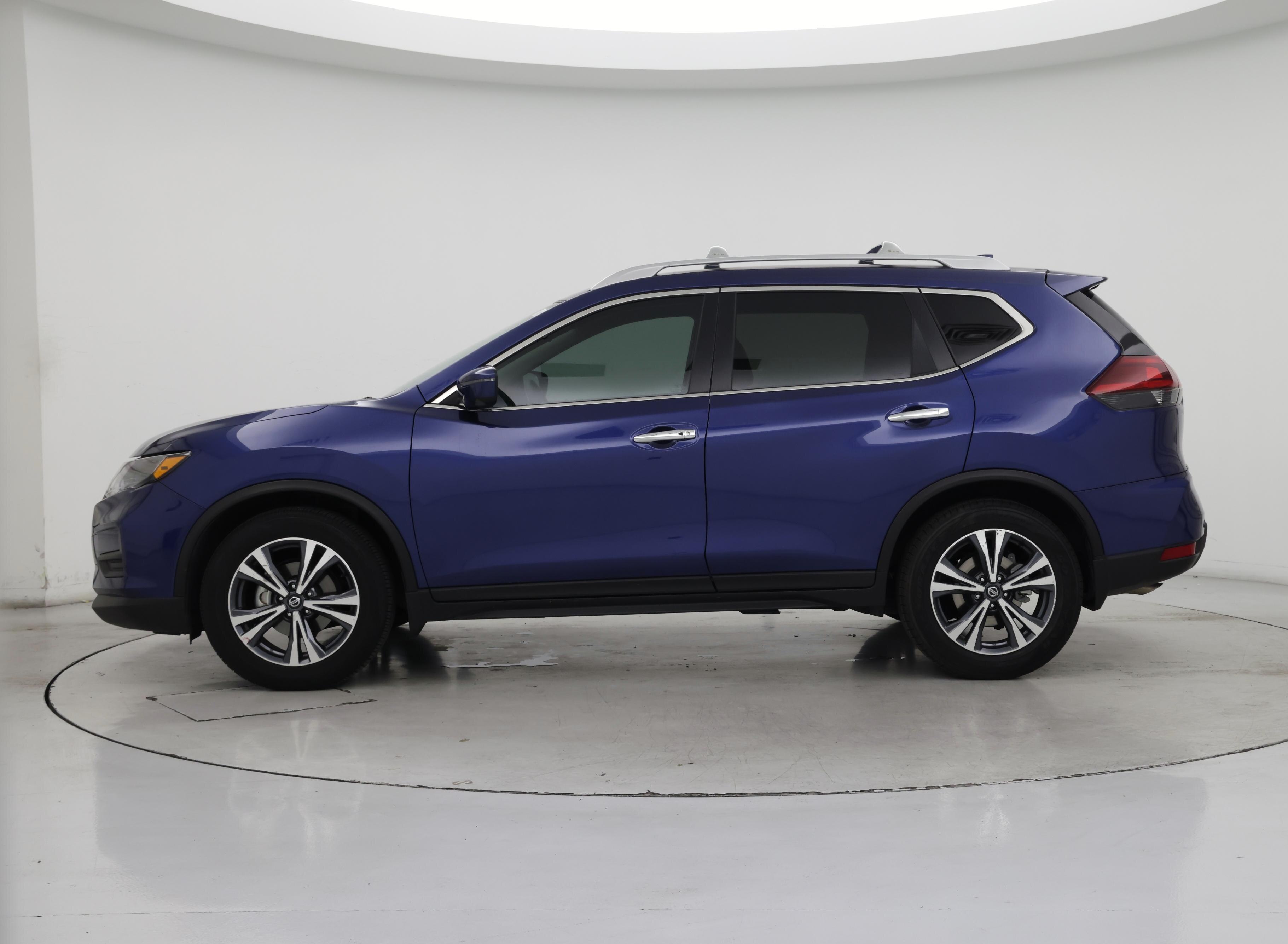 Thumbnail: 2019 Nissan Rogue - 3