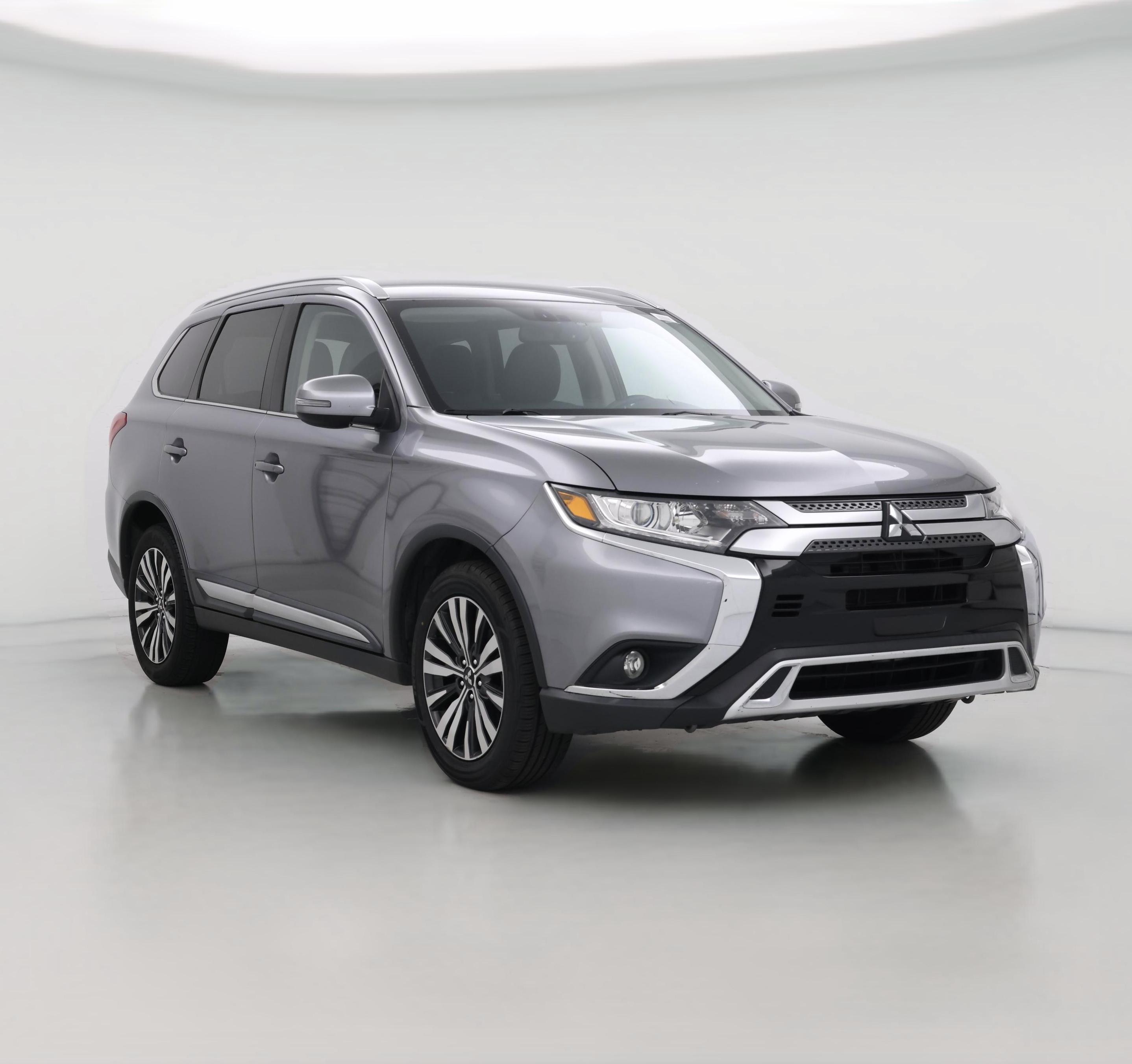 Thumbnail: 2019 Mitsubishi Outlander - 1