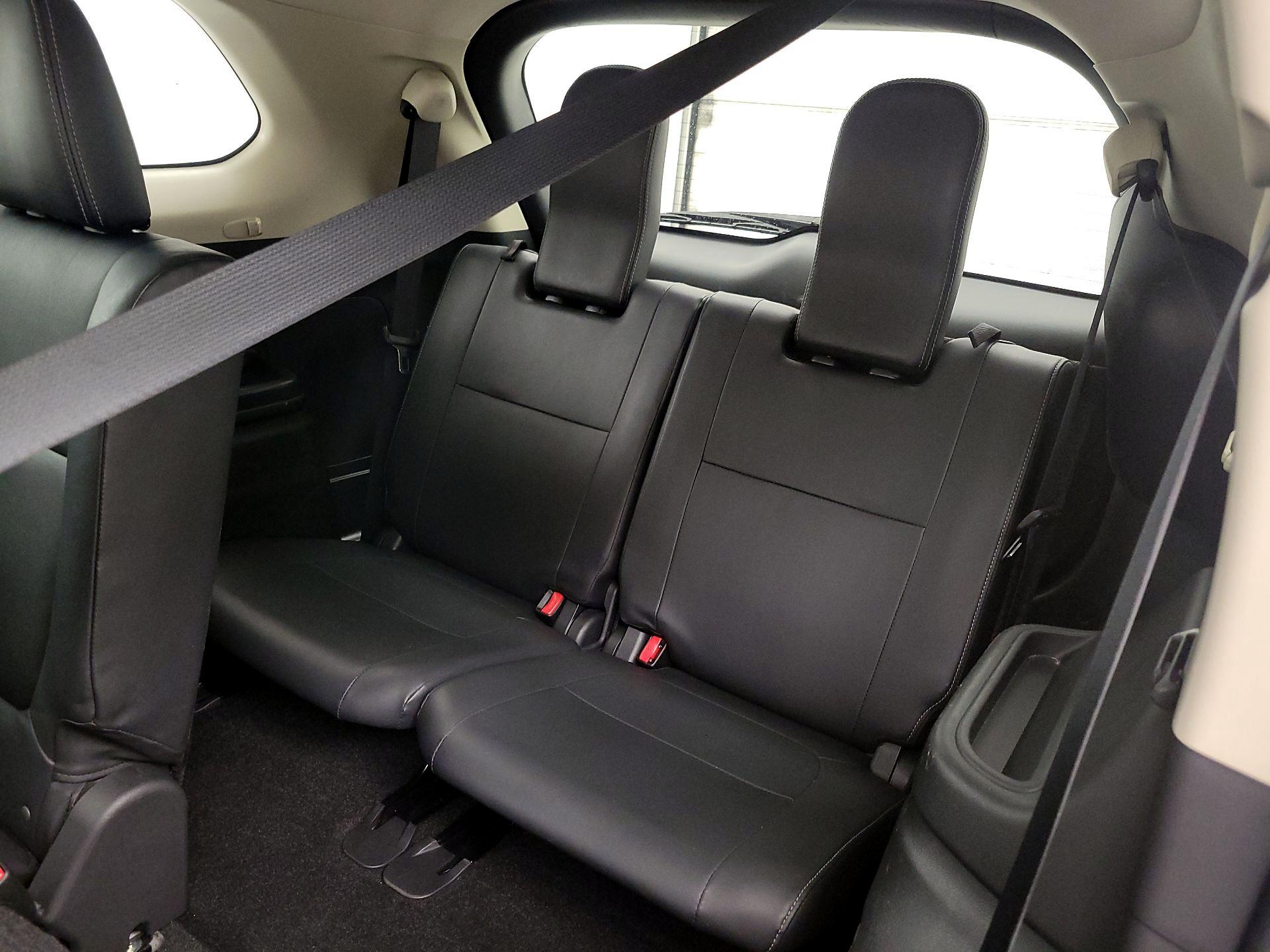 Thumbnail: 2019 Mitsubishi Outlander - 20