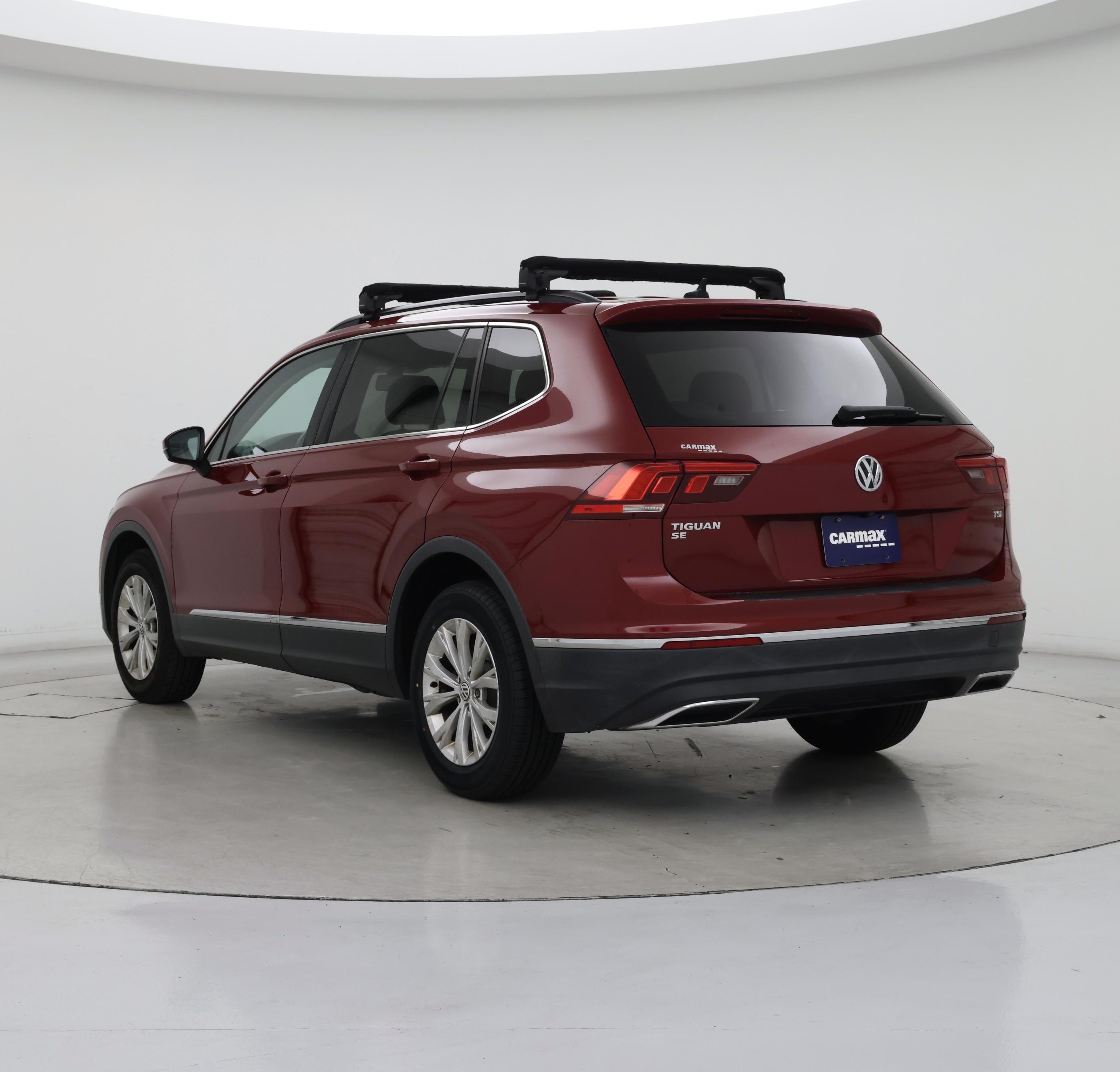 Thumbnail: 2018 Volkswagen Tiguan - 2