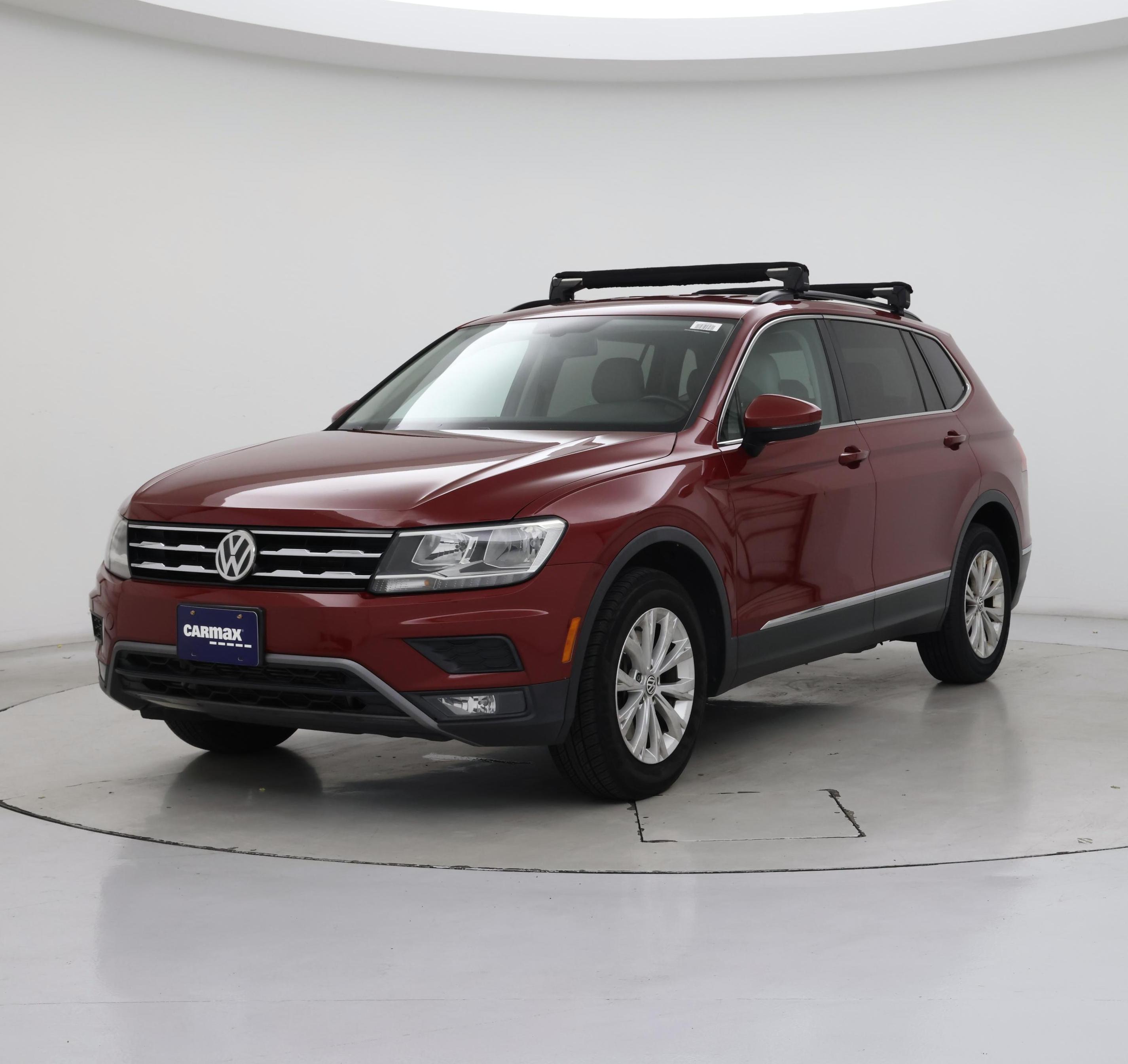 Thumbnail: 2018 Volkswagen Tiguan - 4
