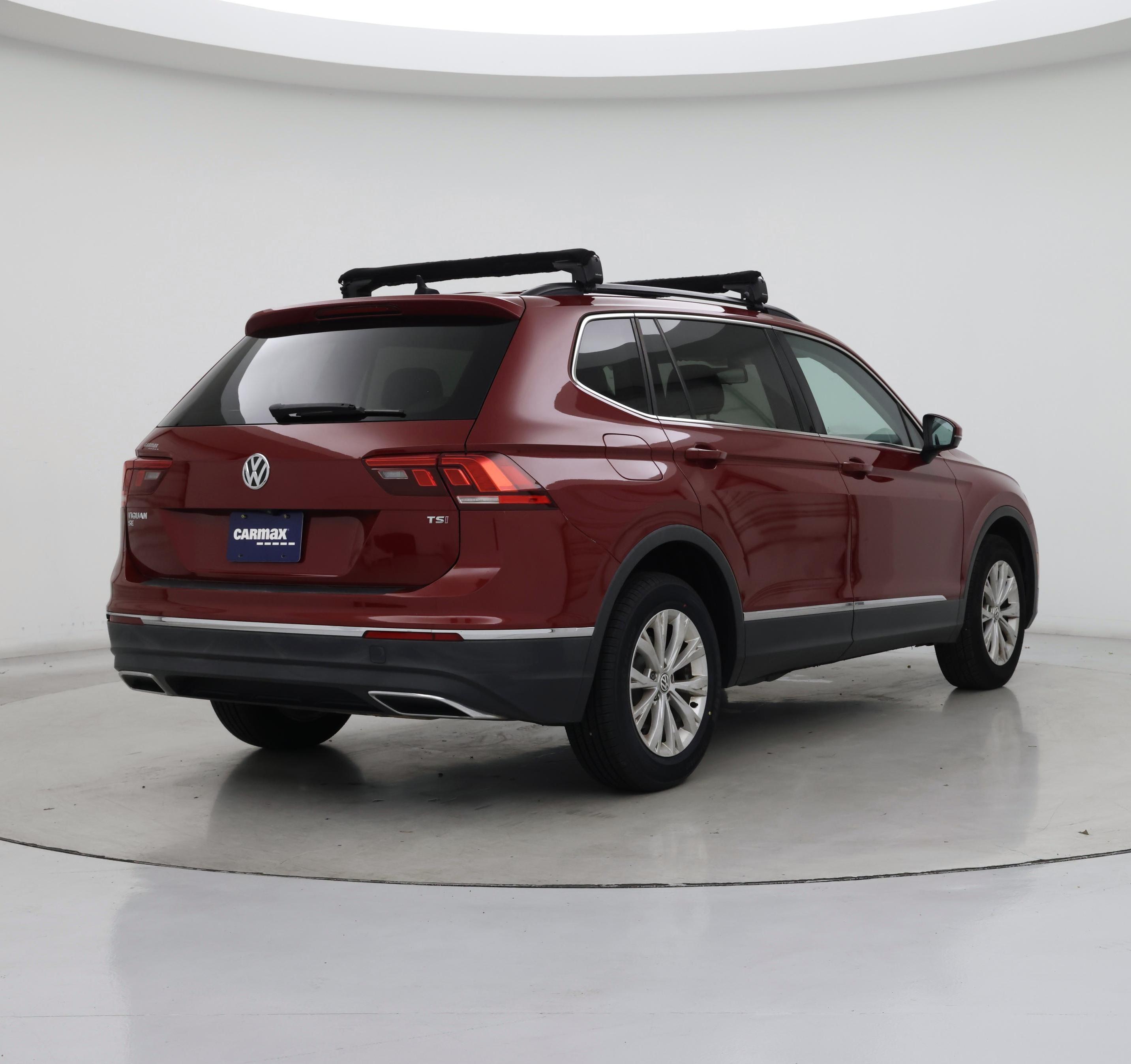 Thumbnail: 2018 Volkswagen Tiguan - 8