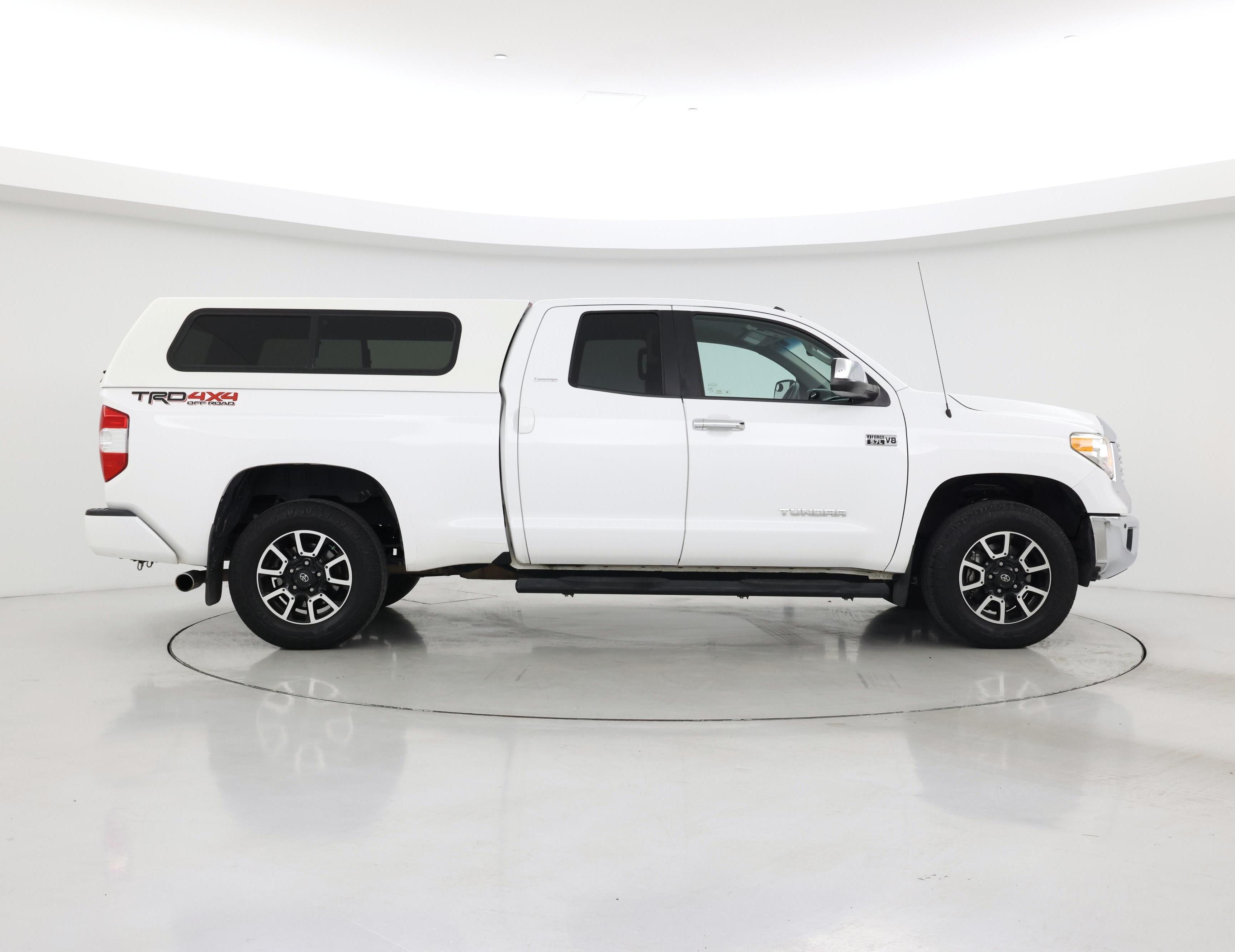 Thumbnail: 2017 Toyota Tundra - 7