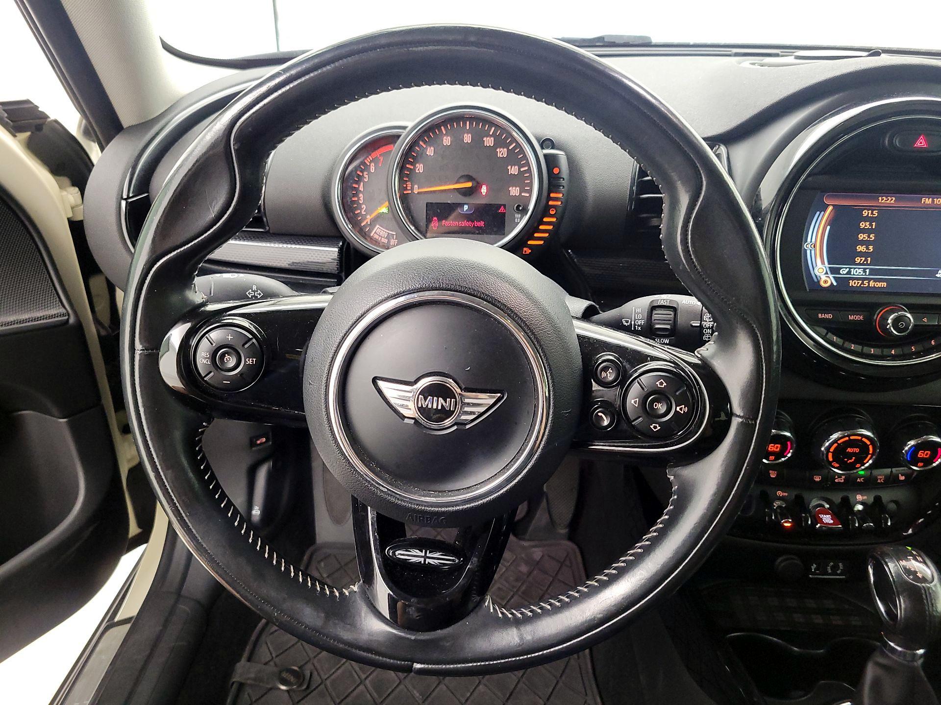 Thumbnail: 2017 MINI Cooper Clubman - 10
