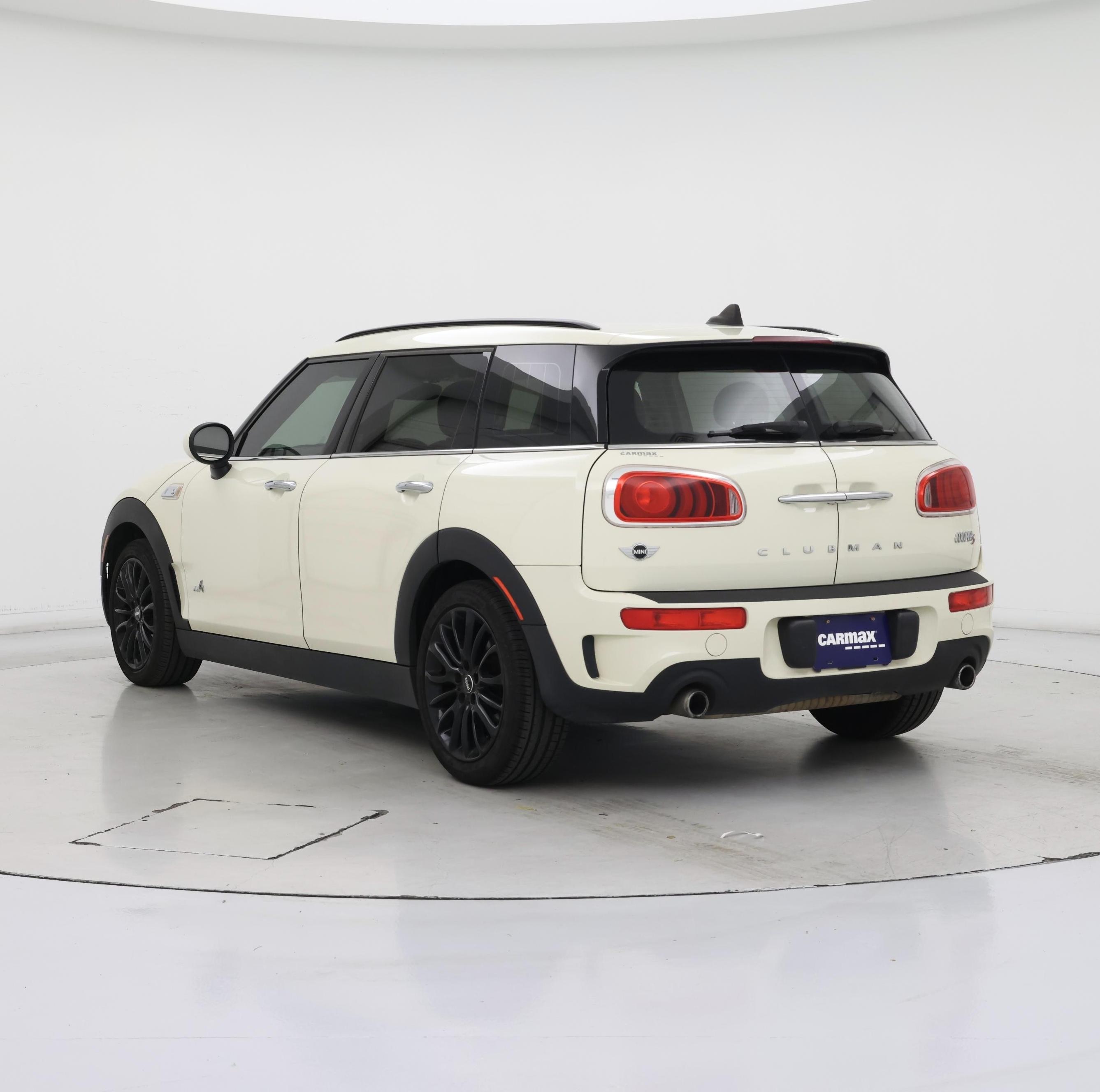 Thumbnail: 2017 MINI Cooper Clubman - 2